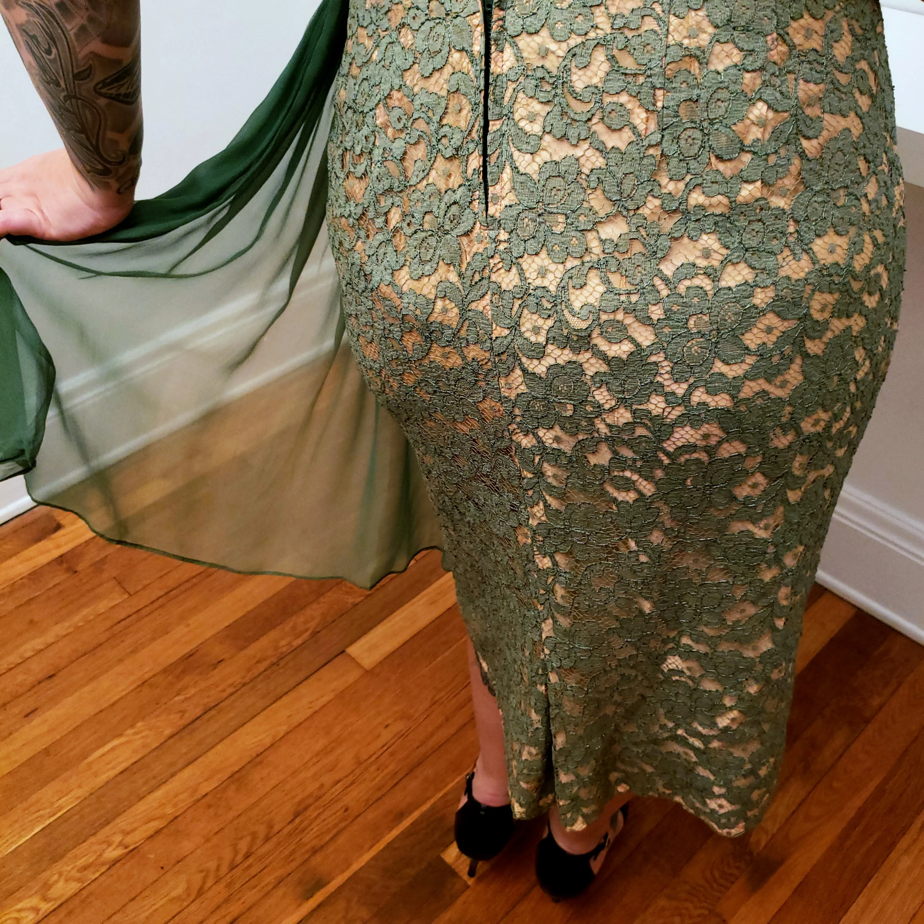 50s Volup Lace Wiggle Dress By A Norman Original - Image 8