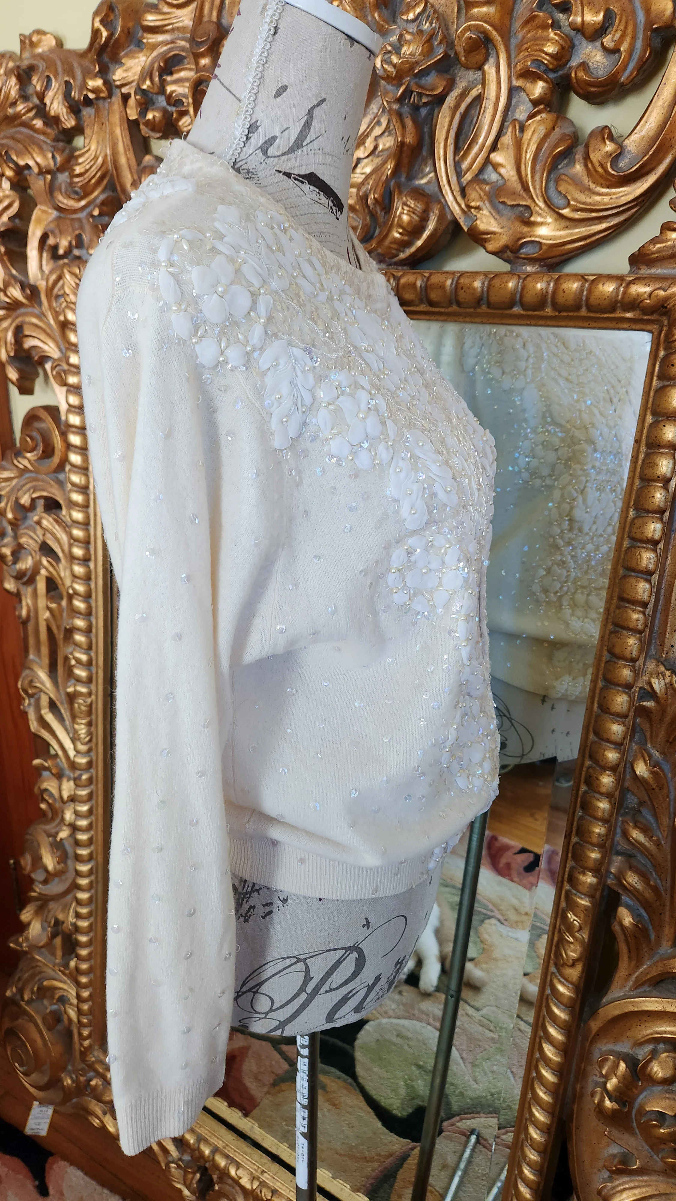 50s White Sequin Cardigan With Pearl And Ribbon Detail - Image 4