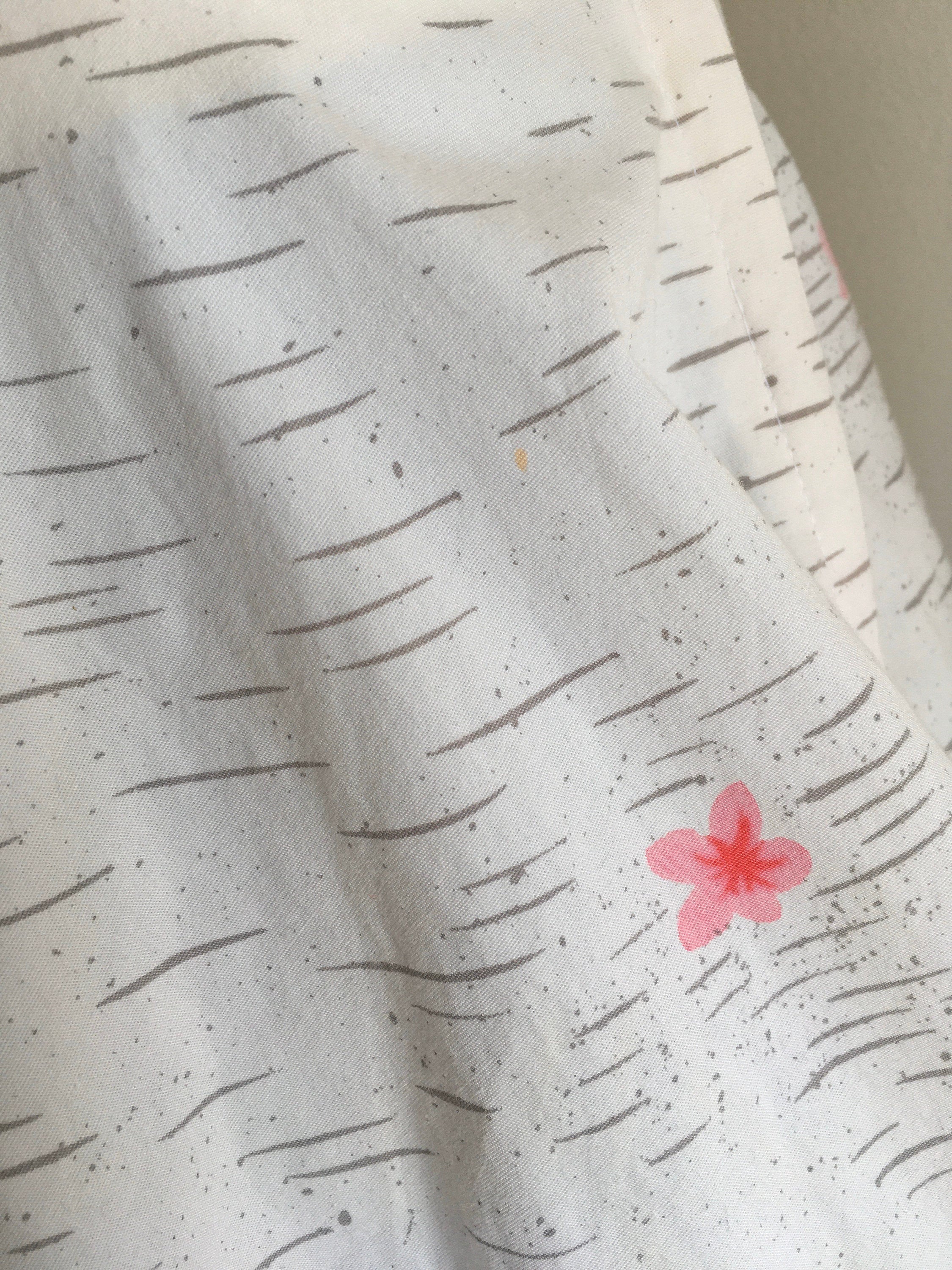 50's White to Gray Tulip Border Circle Skirt by California Hand Prints - Image 9