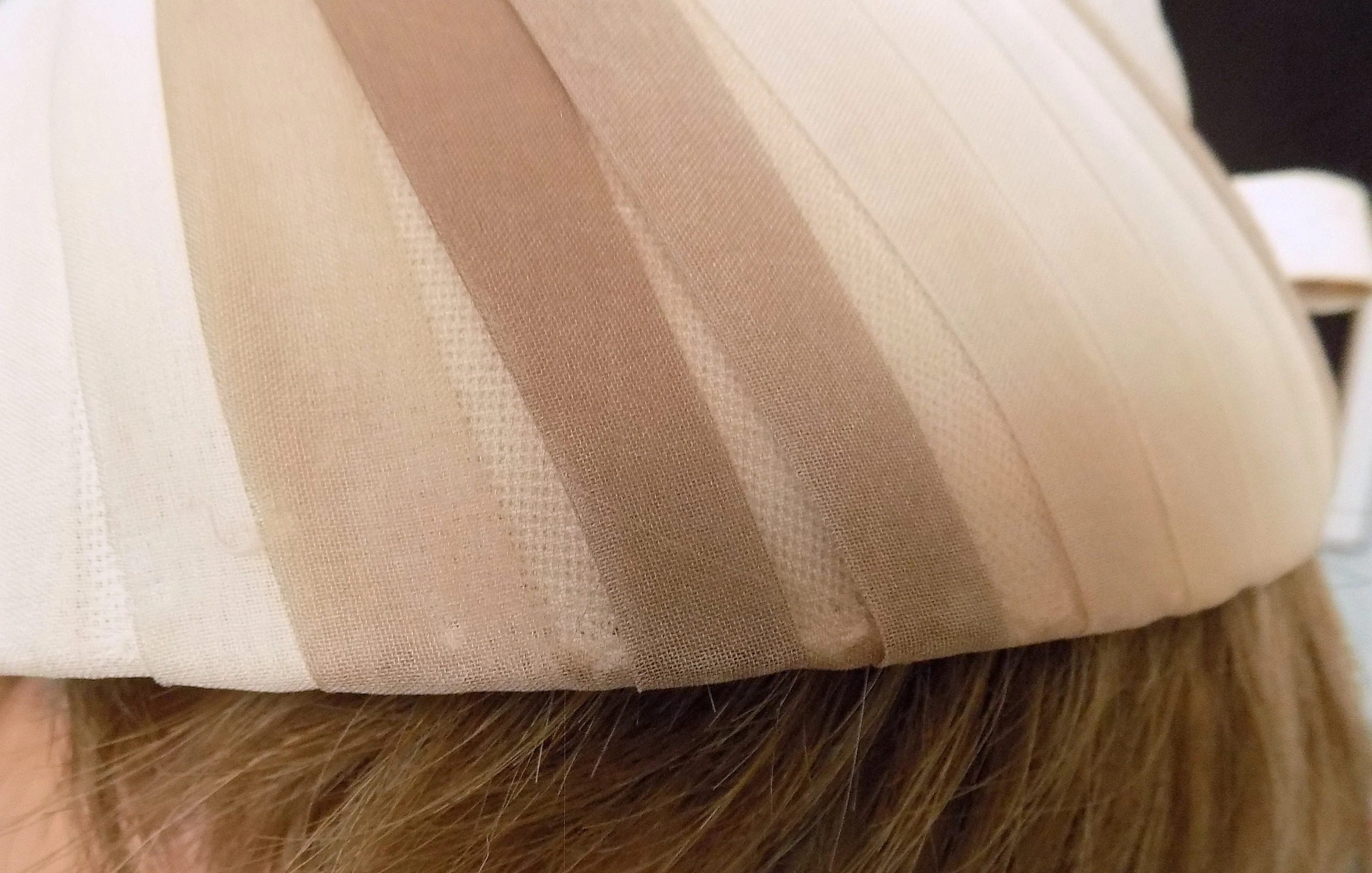 50s Woman's Dome Hat In Beige with Sheer Ribbons Hard Straw Crown and Rear Accent Lucy Atomic Mcm Mad Men - Image 6