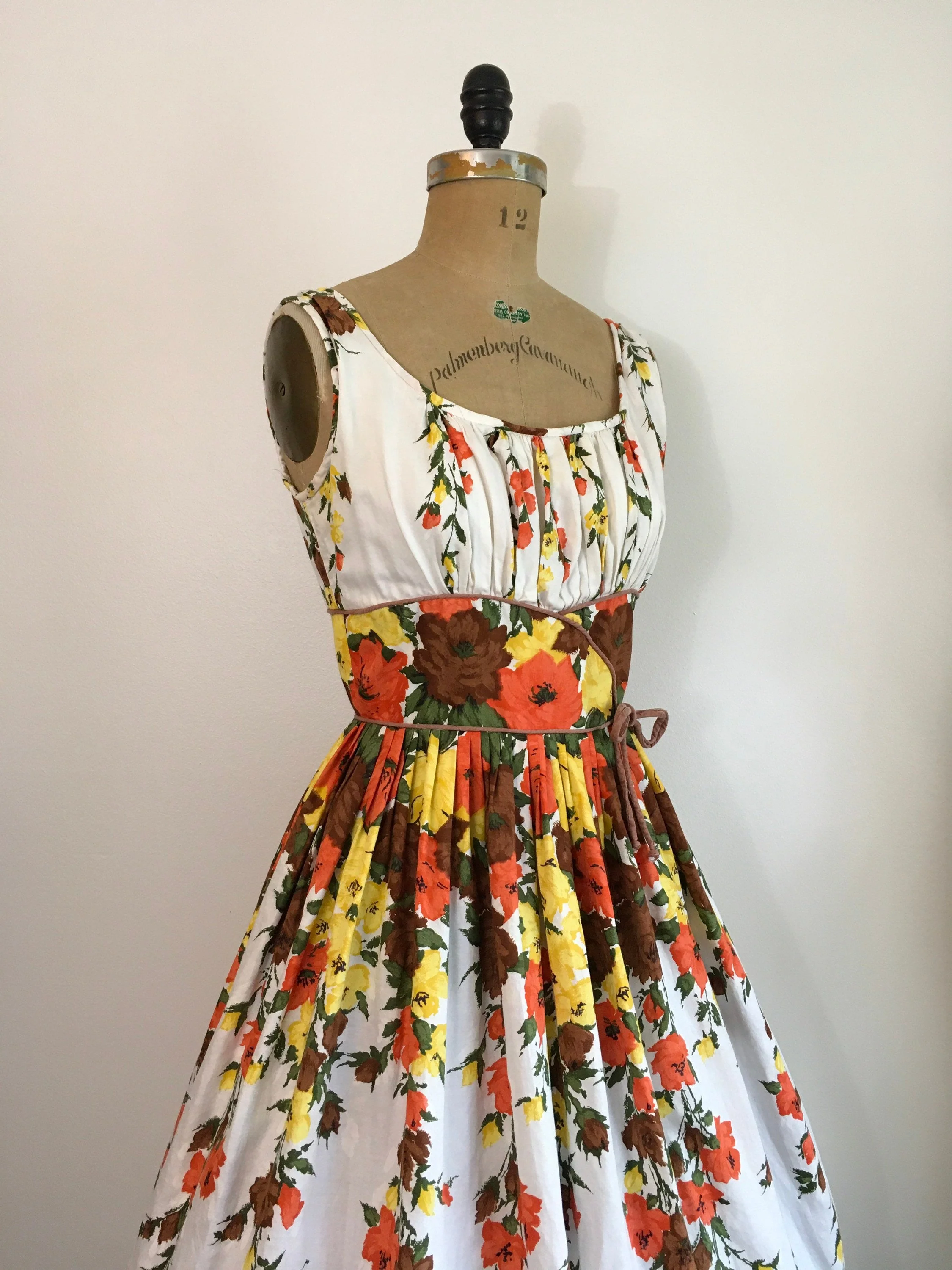 50's Yellow and Orange Border Print Floral Novelty Dress - Image 4