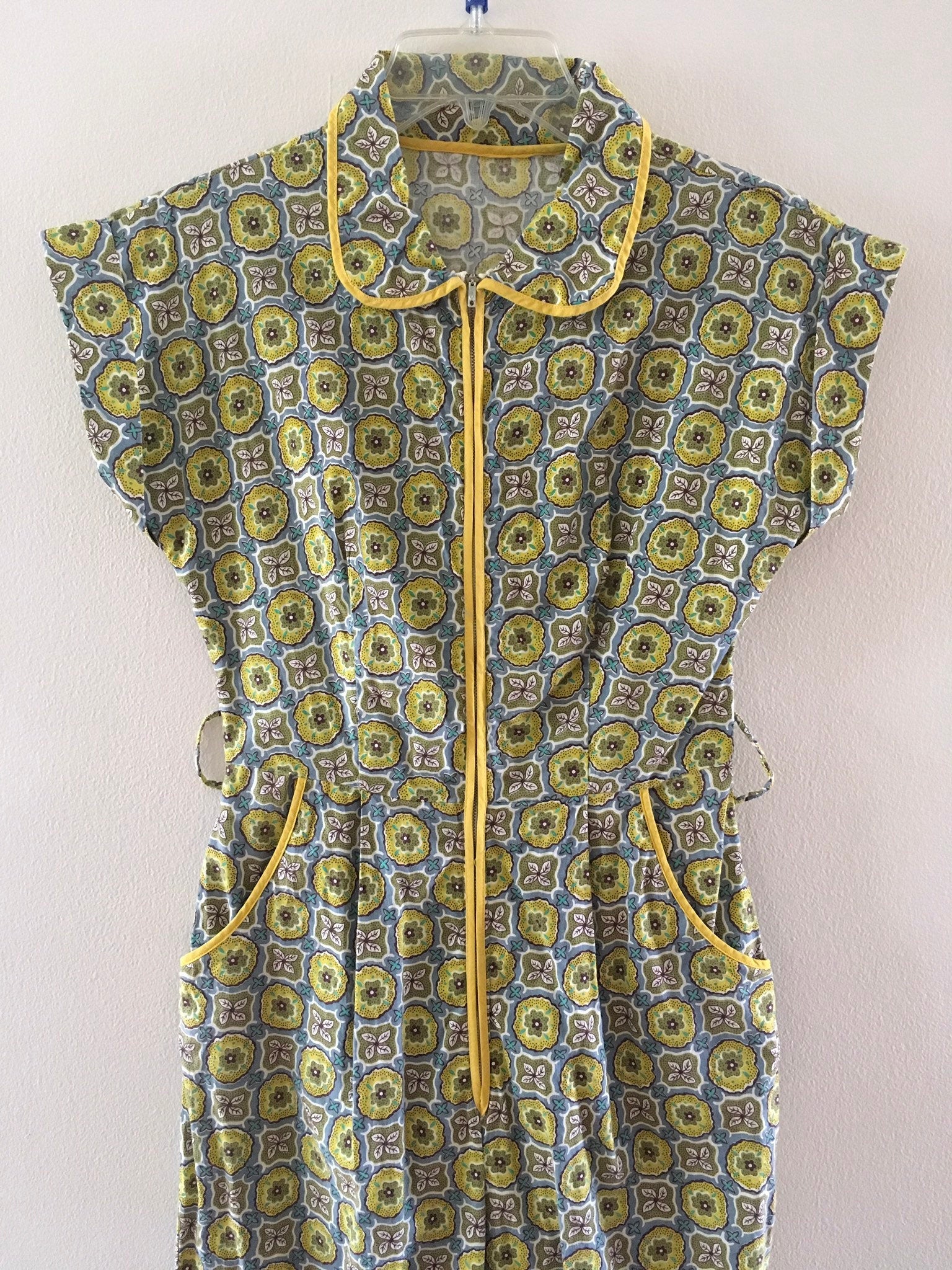 50's Yellow Printed Zip Front Jumpsuit - Image 8