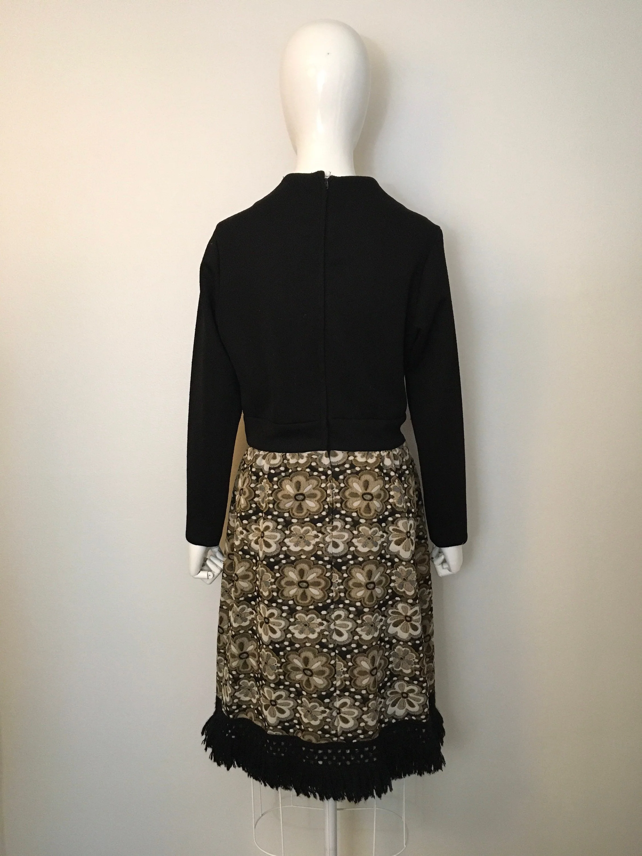 60’s-70’s Black Long Sleeves Floral Fringe Scooter Dress - Image 2
