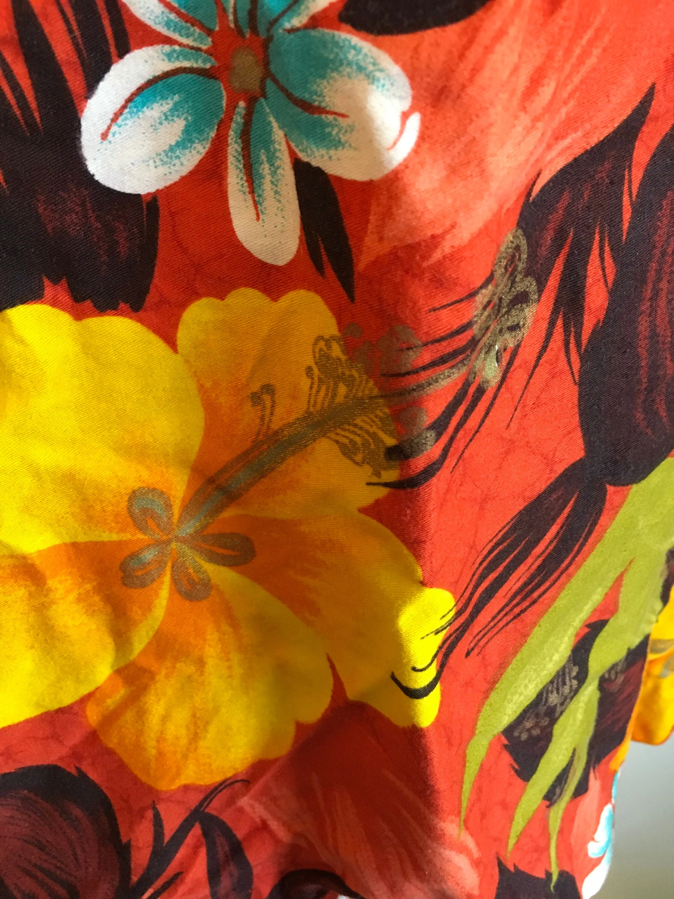 60’s Hibiscus Floral Print Shift Dress by Sears Hawaiian Fashions - Image 6