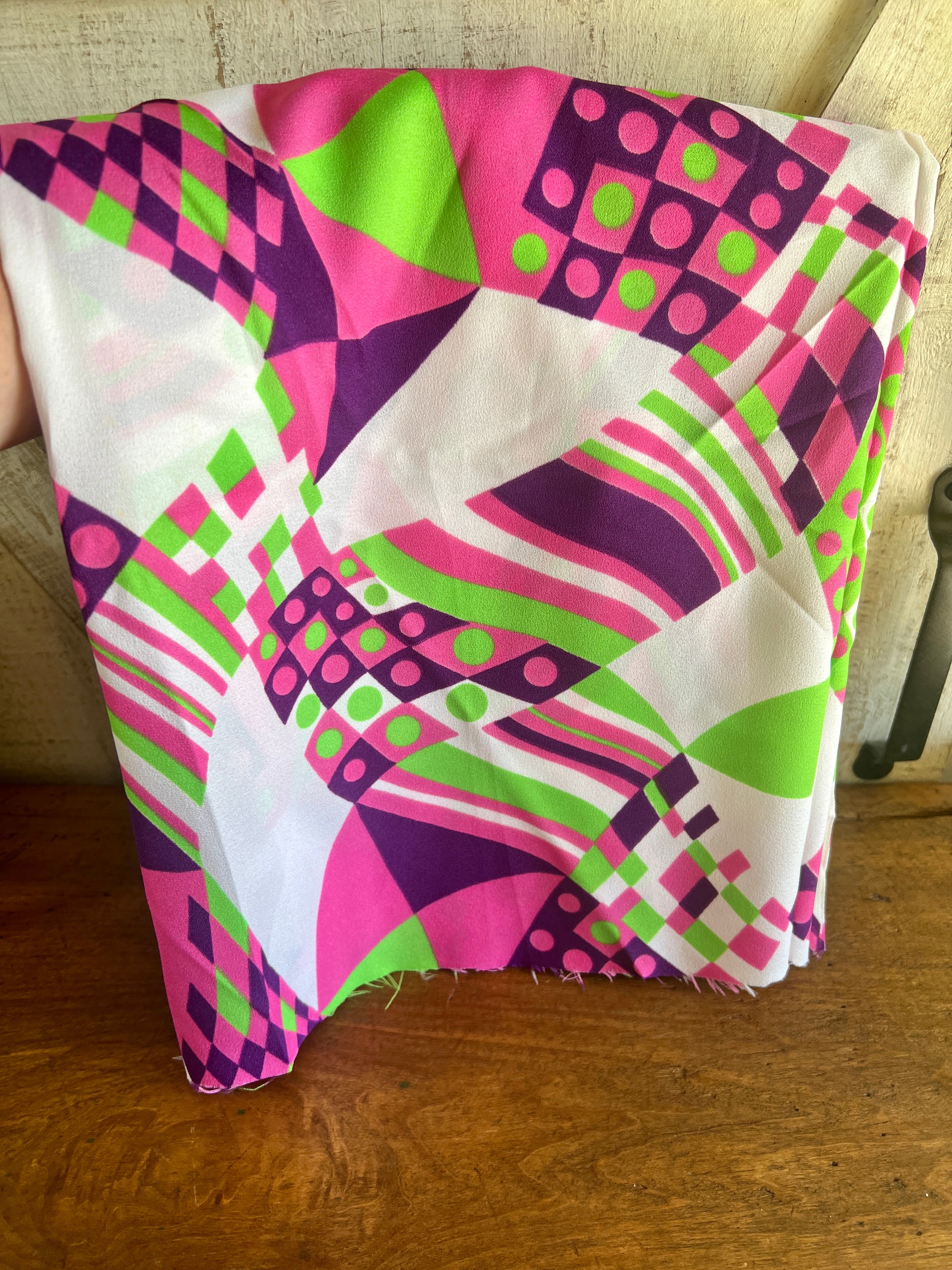 60s/70s 1970 Retro Geometric Shapes Multicolored Fabric - Image 5