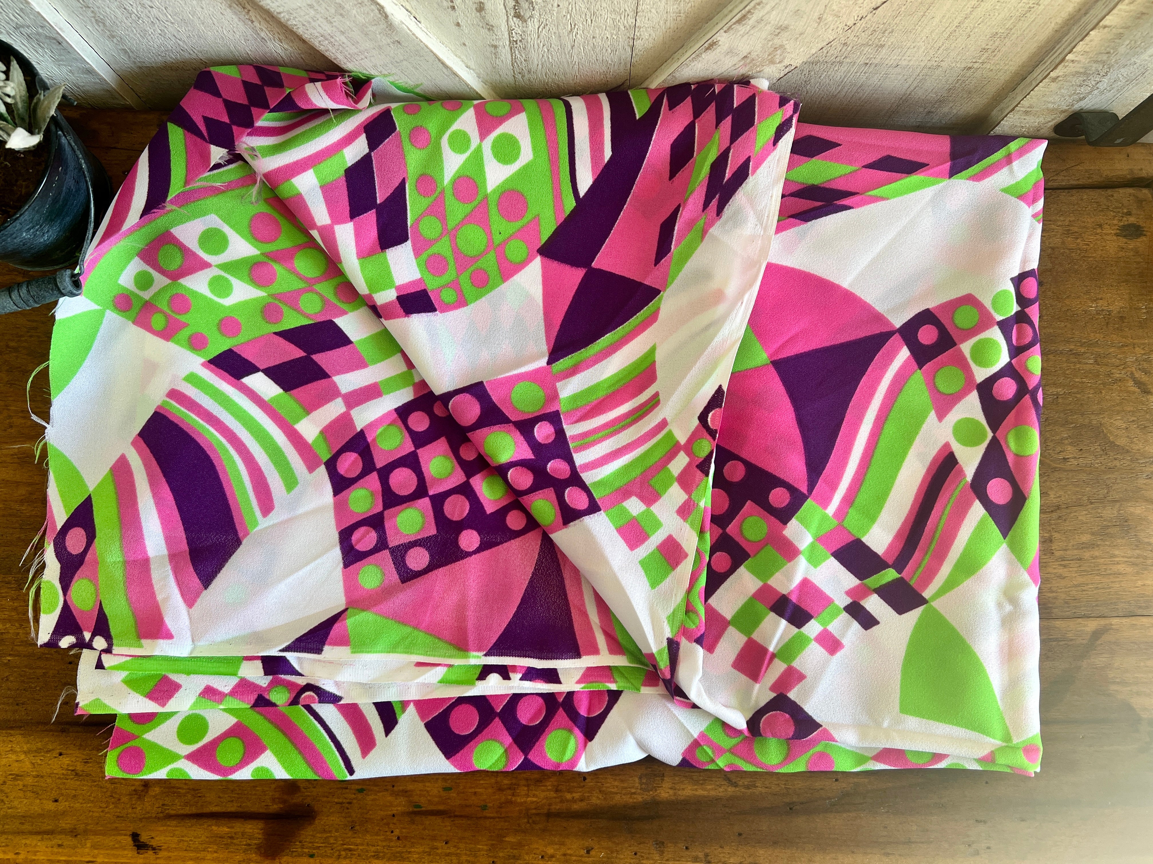 60s/70s 1970 Retro Geometric Shapes Multicolored Fabric - Image 7