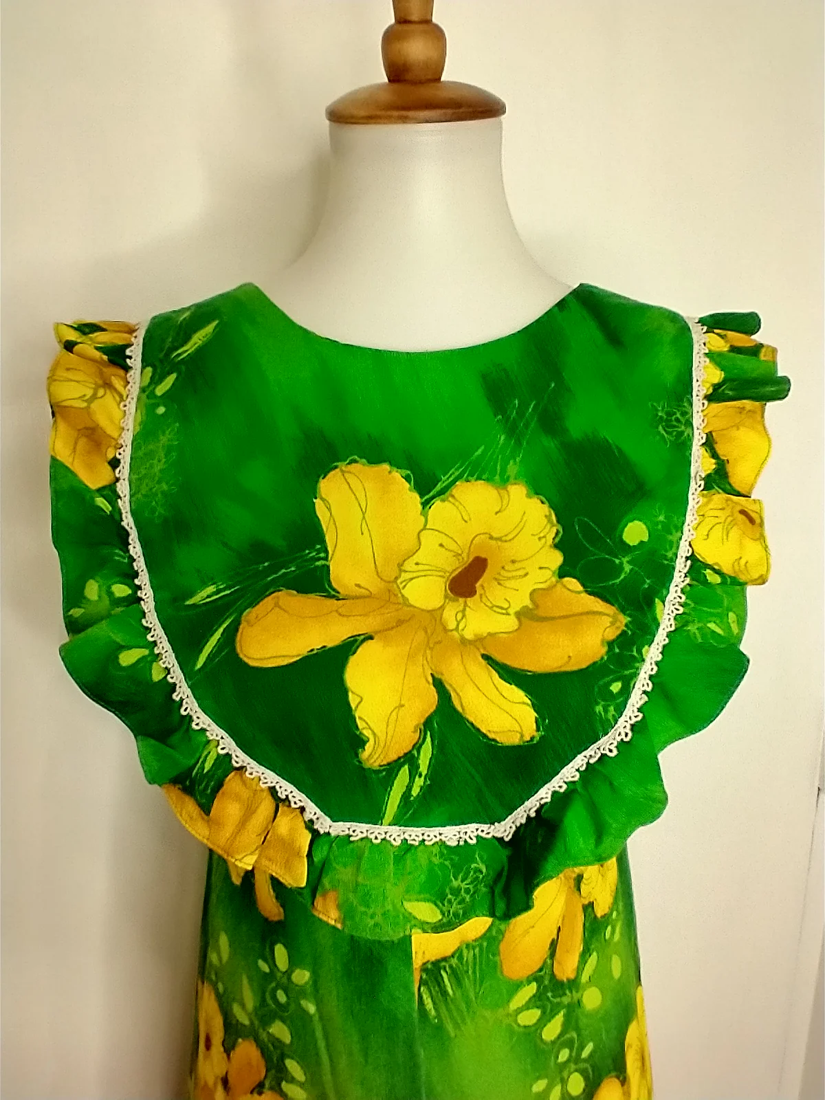 60s/70s 70s Dendrobium Floral Luau Dress - Image 4