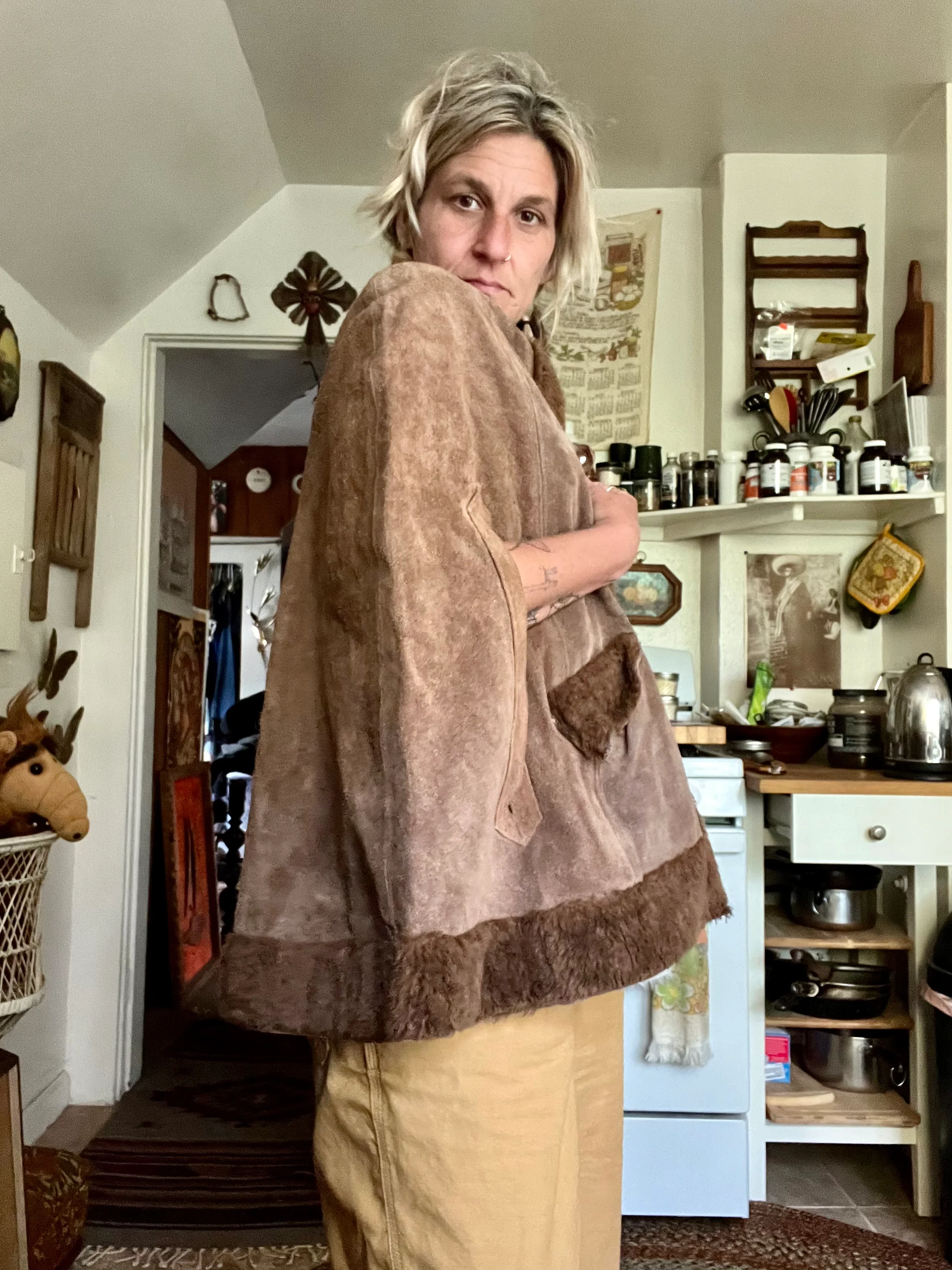 60s/70s Amazing Suede Faux Fur Poncho Size osfm - Image 8