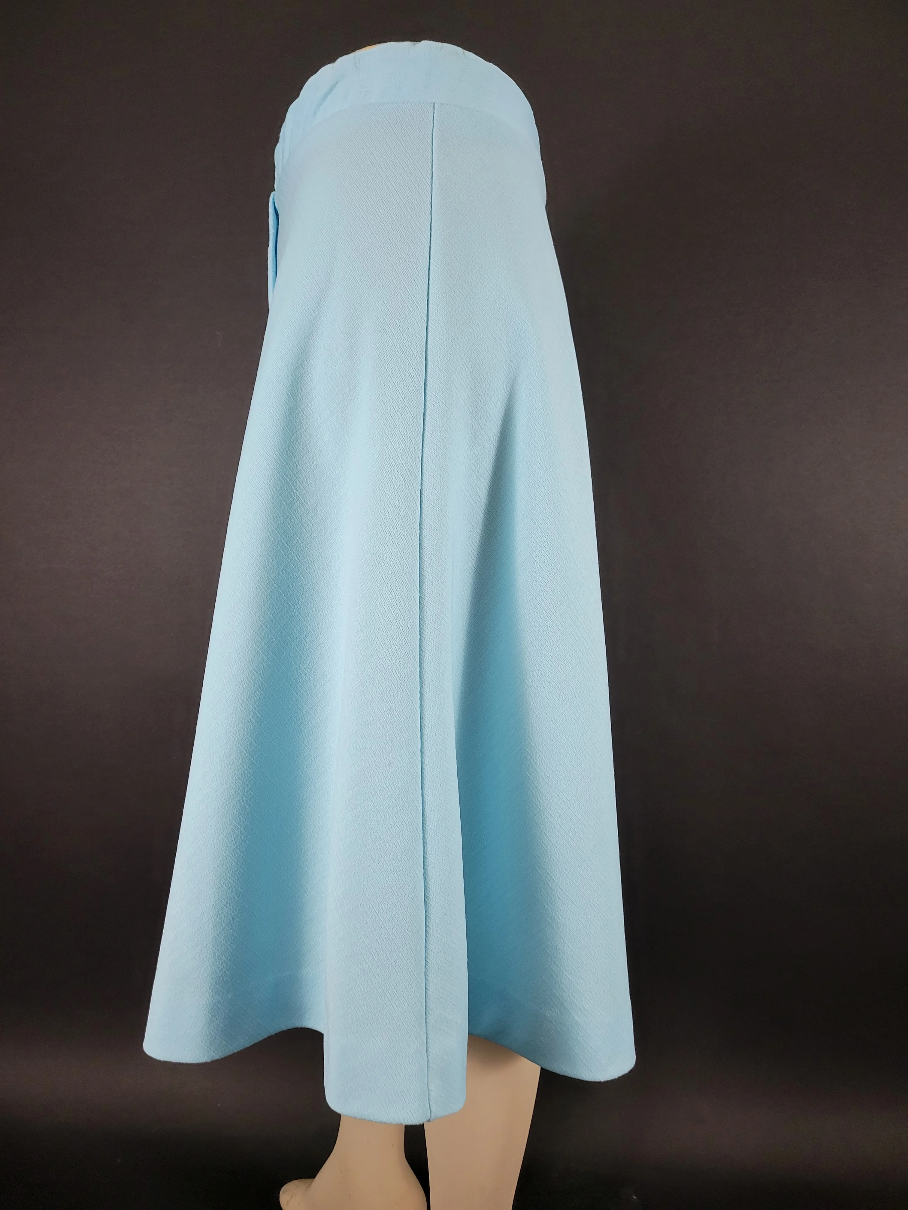 60s/70s Baby Blue Poly Knit Pull On A-line Skirt - Image 11