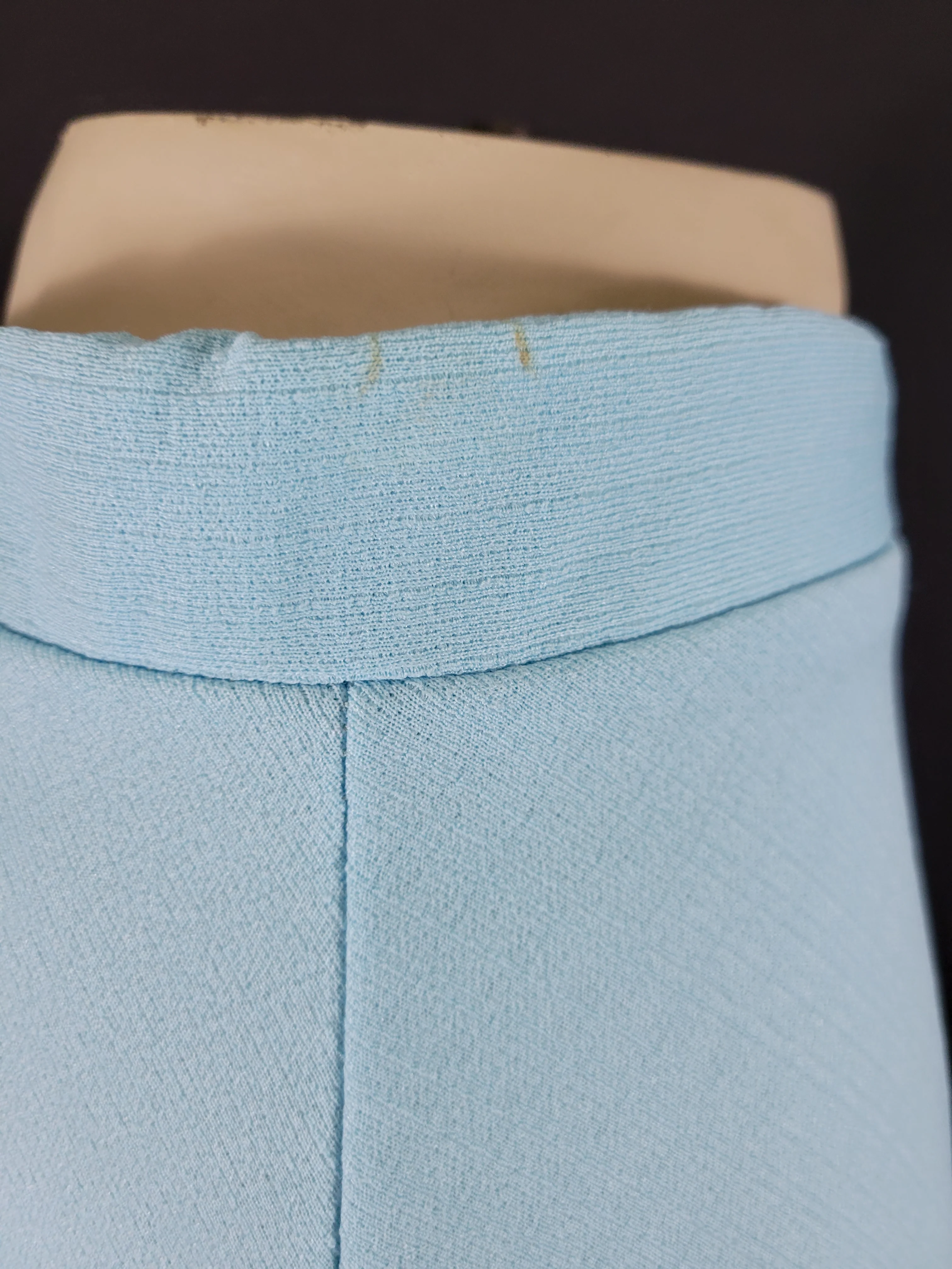 60s/70s Baby Blue Poly Knit Pull On A-line Skirt - Image 12