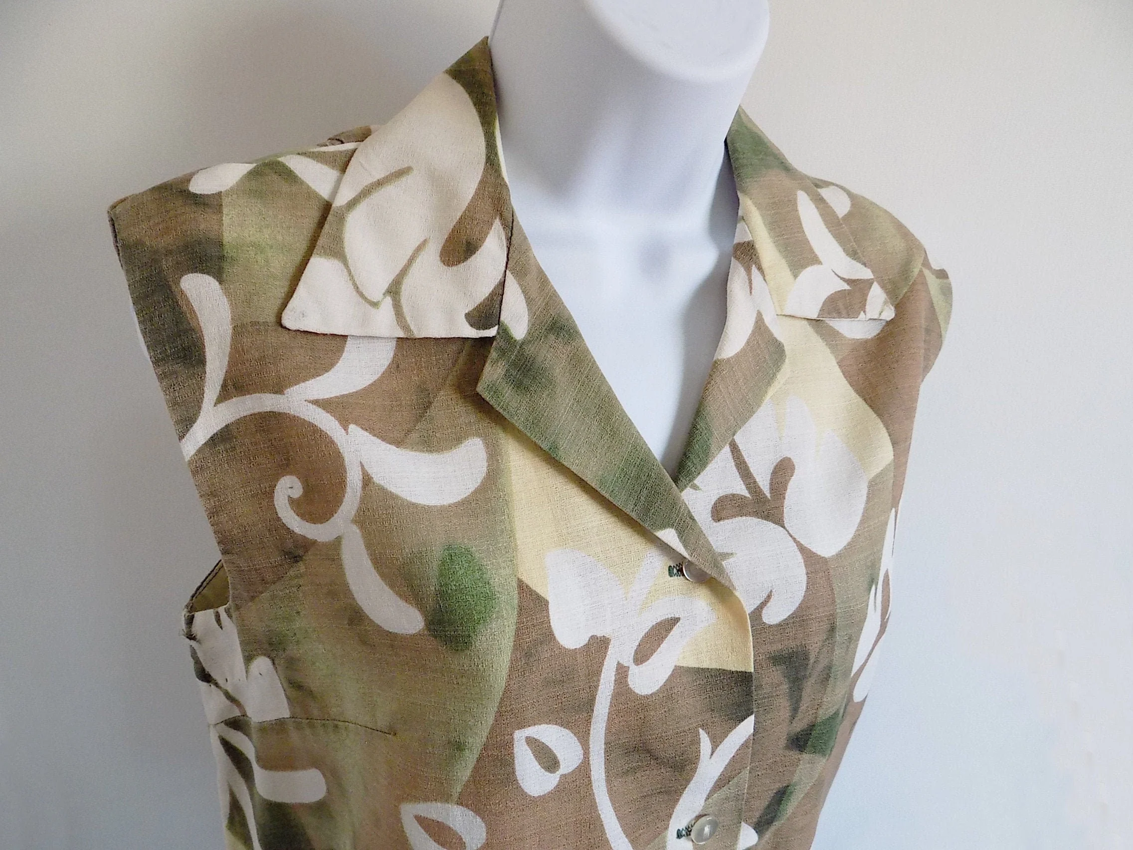 60s 70s Bark Cloth Sleeveless Blouse by Richard Douglas Large Pockets Tie Dyed Side Slits Cotton by Richard Douglas - Image 3
