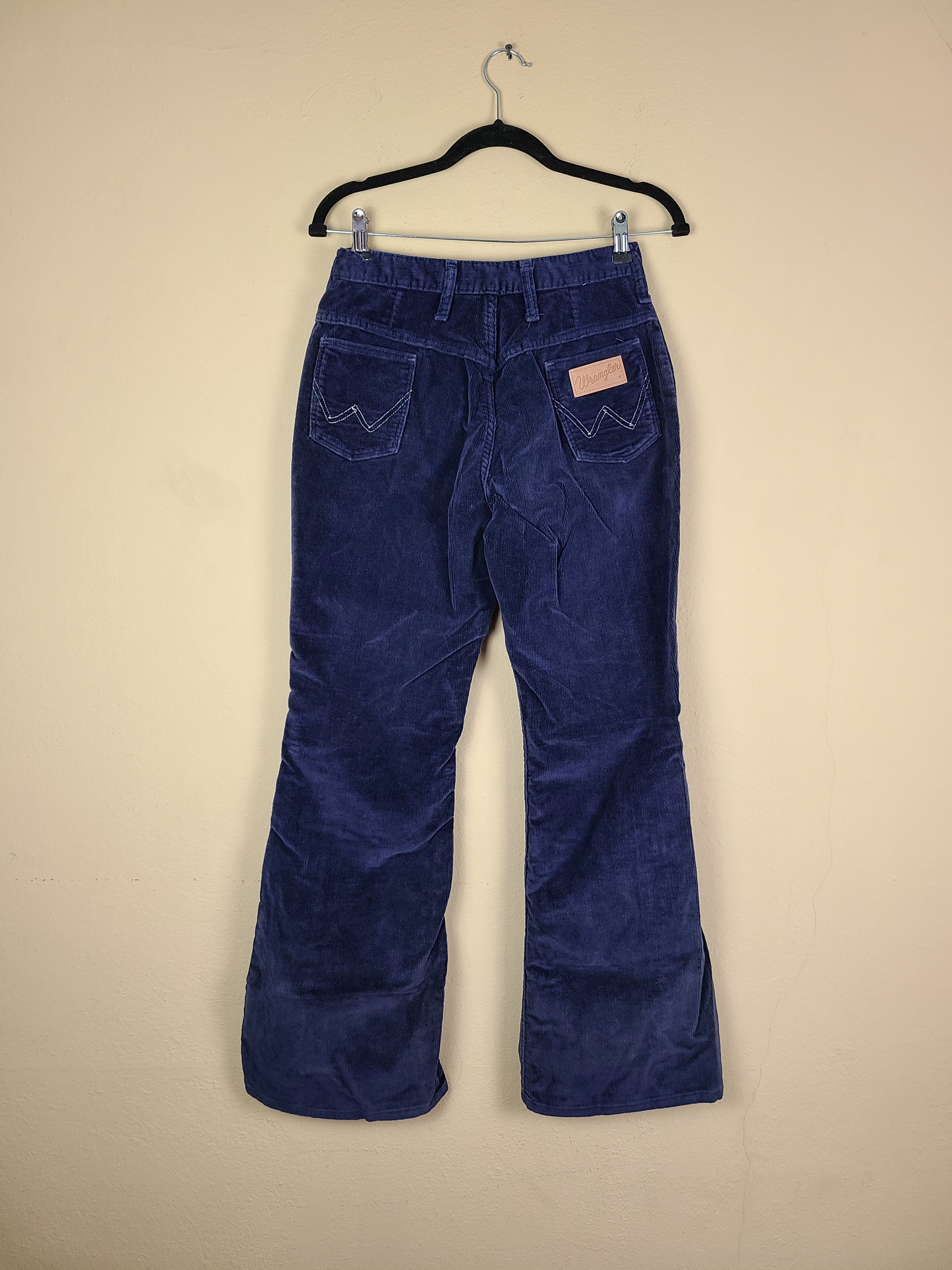 60s/70s Bell Bottom Flared Cords Navy 28x30 Button Fly By Wrangler - Image 4