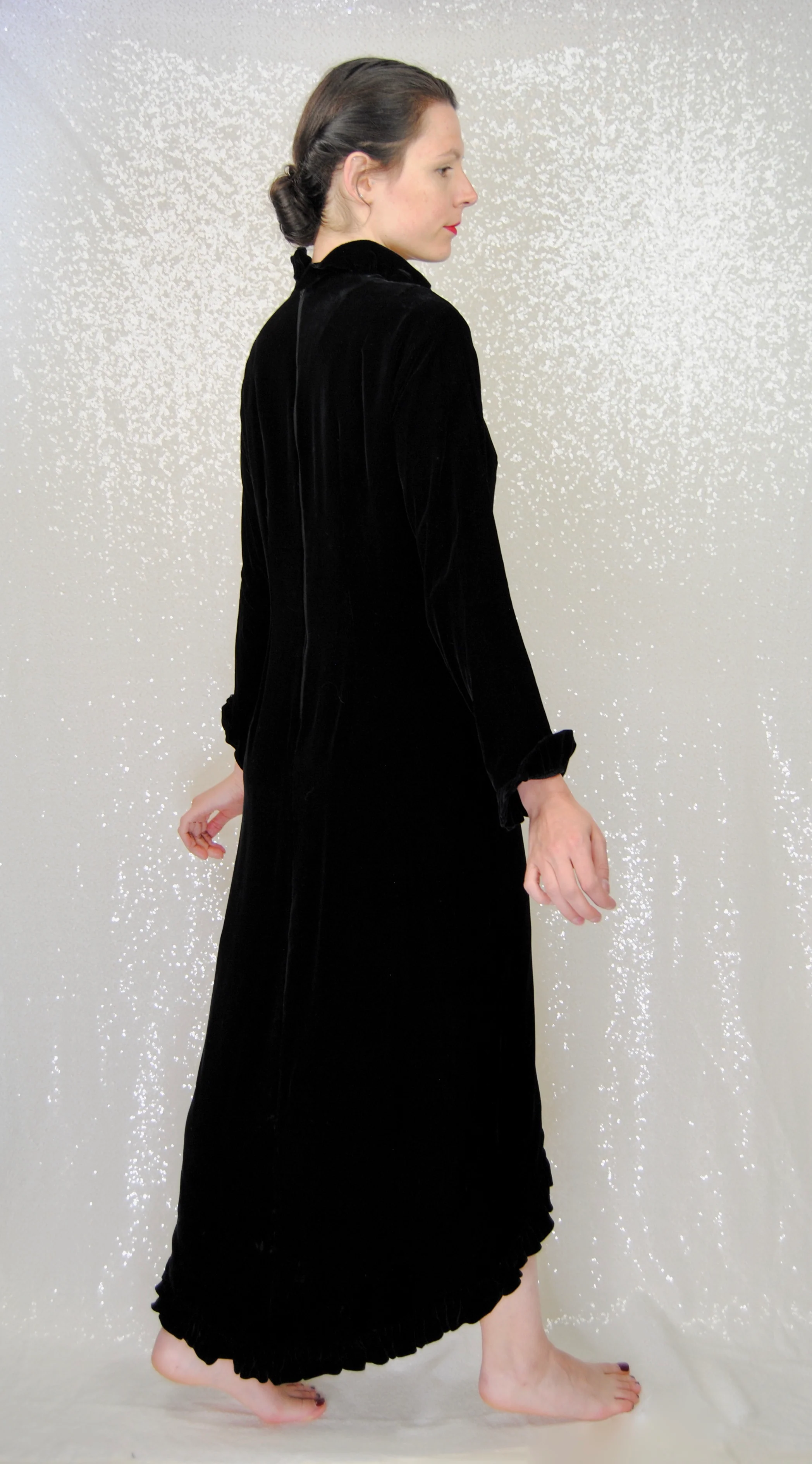 60s/70s Black Velvet Ruffled Mock Neck Hem Cocktail Dress - Image 8