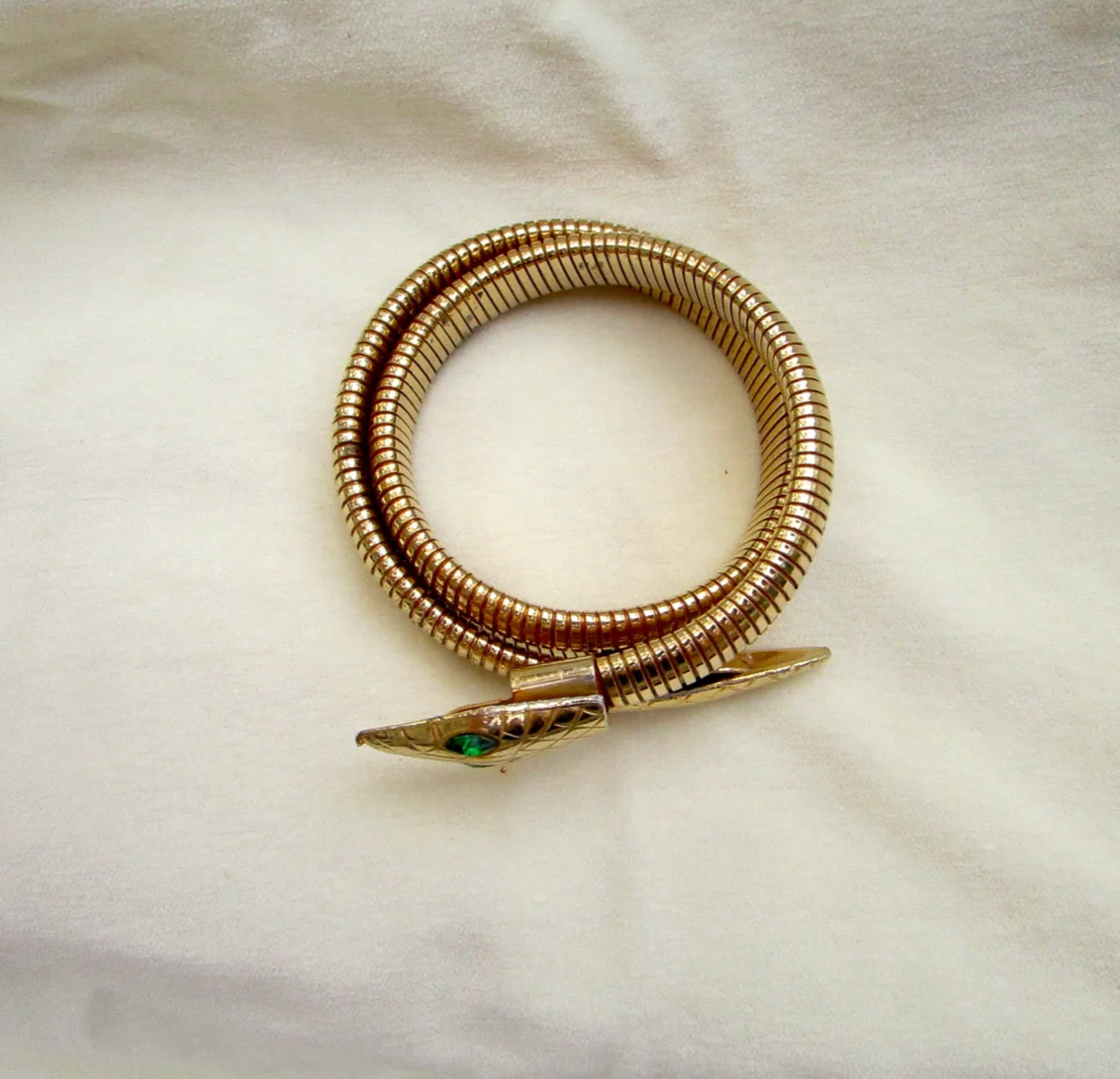 60s/70s Coiled Mesh Snake Bracelet Green Rhinestone Eyes - Image 3