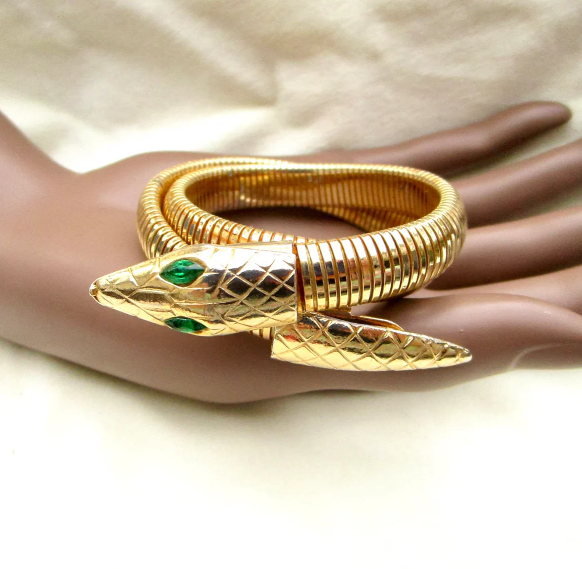60s/70s Coiled Mesh Snake Bracelet Green Rhinestone Eyes - Image 5