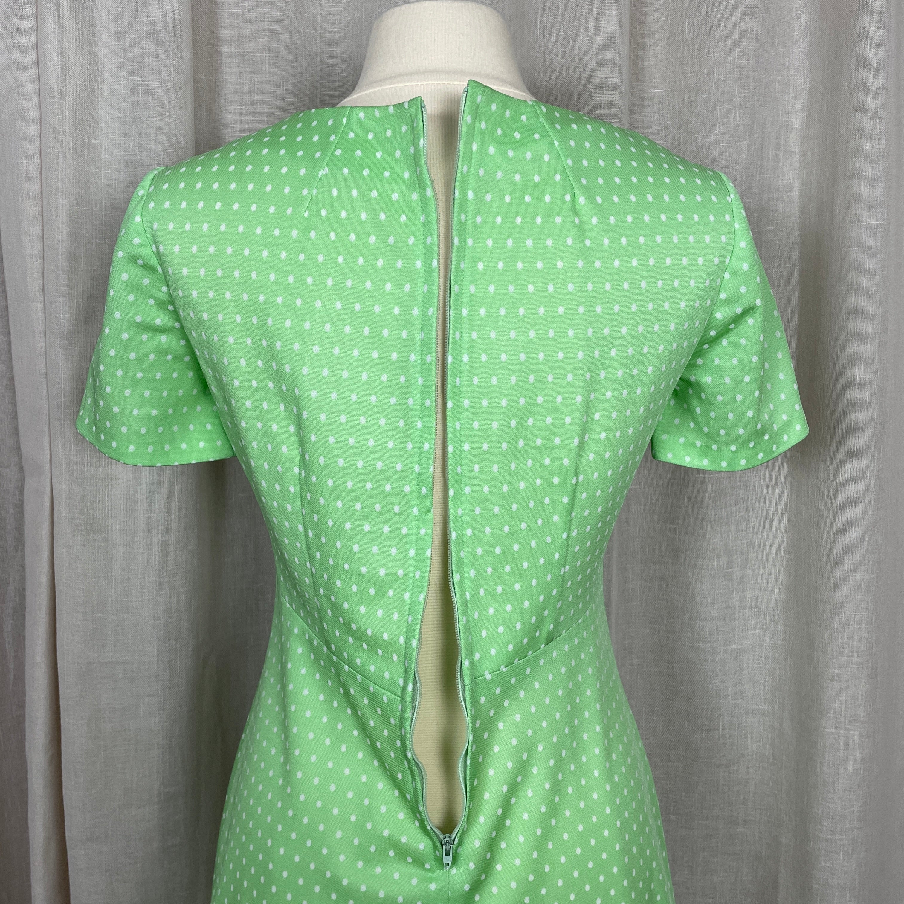 60s/70s Dress Small Green White Polka Dot A-line Circle - Image 9