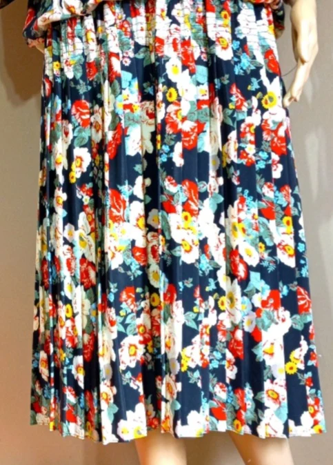 60s/70s Dropped Waist Polyester Pleated Skirt Dress By John Phillips - Image 4