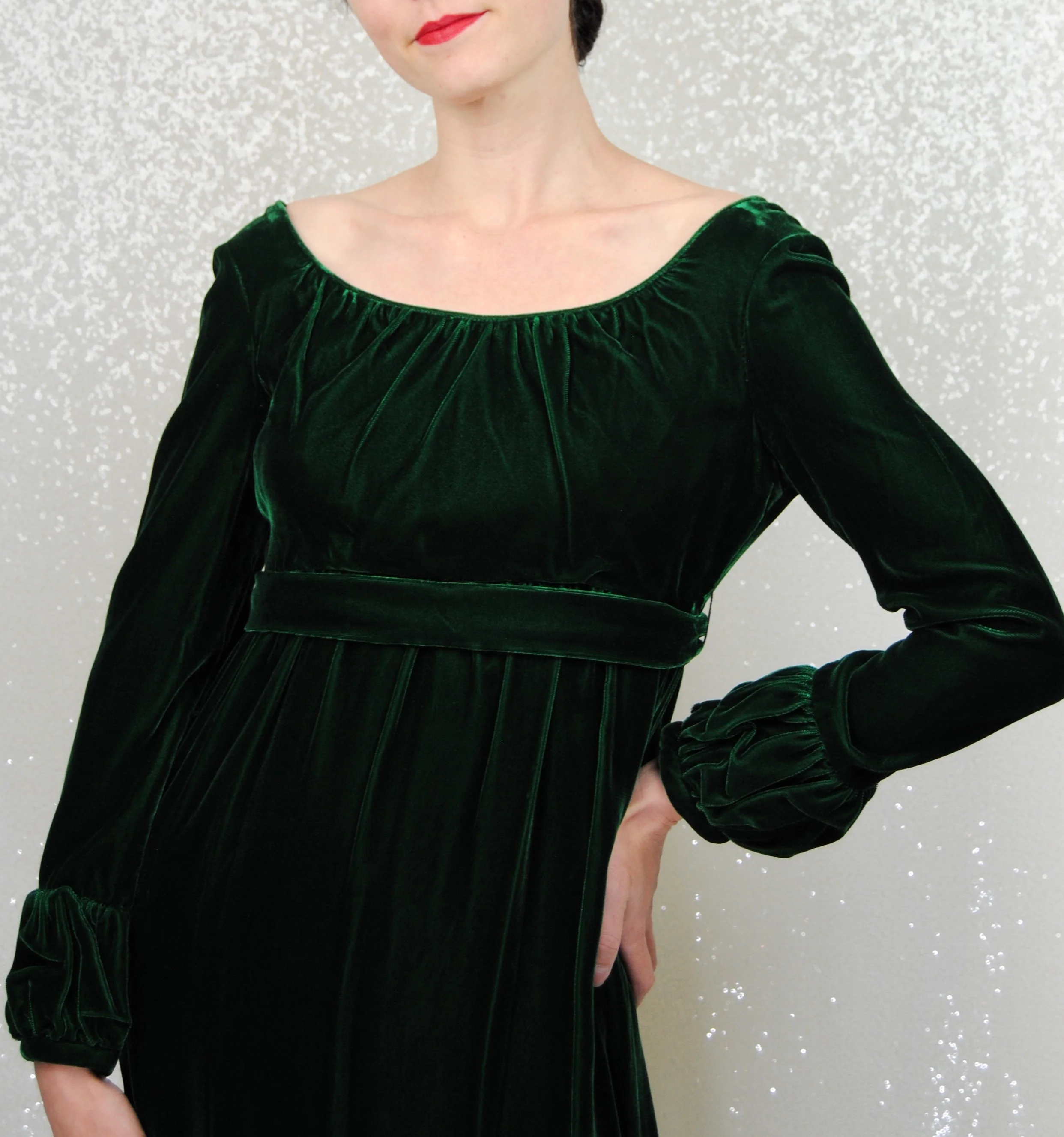 60s/70s Emerald Green Velvet Empire Waist Gown By Lorrie Deb - Image 8