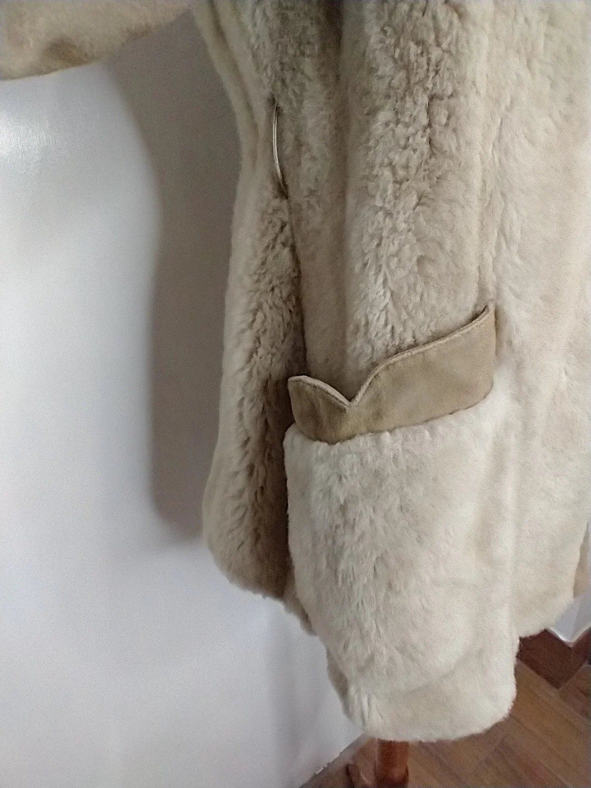60s/70s Faux Pearl Cross Mink Jacket By Grandella - Image 5