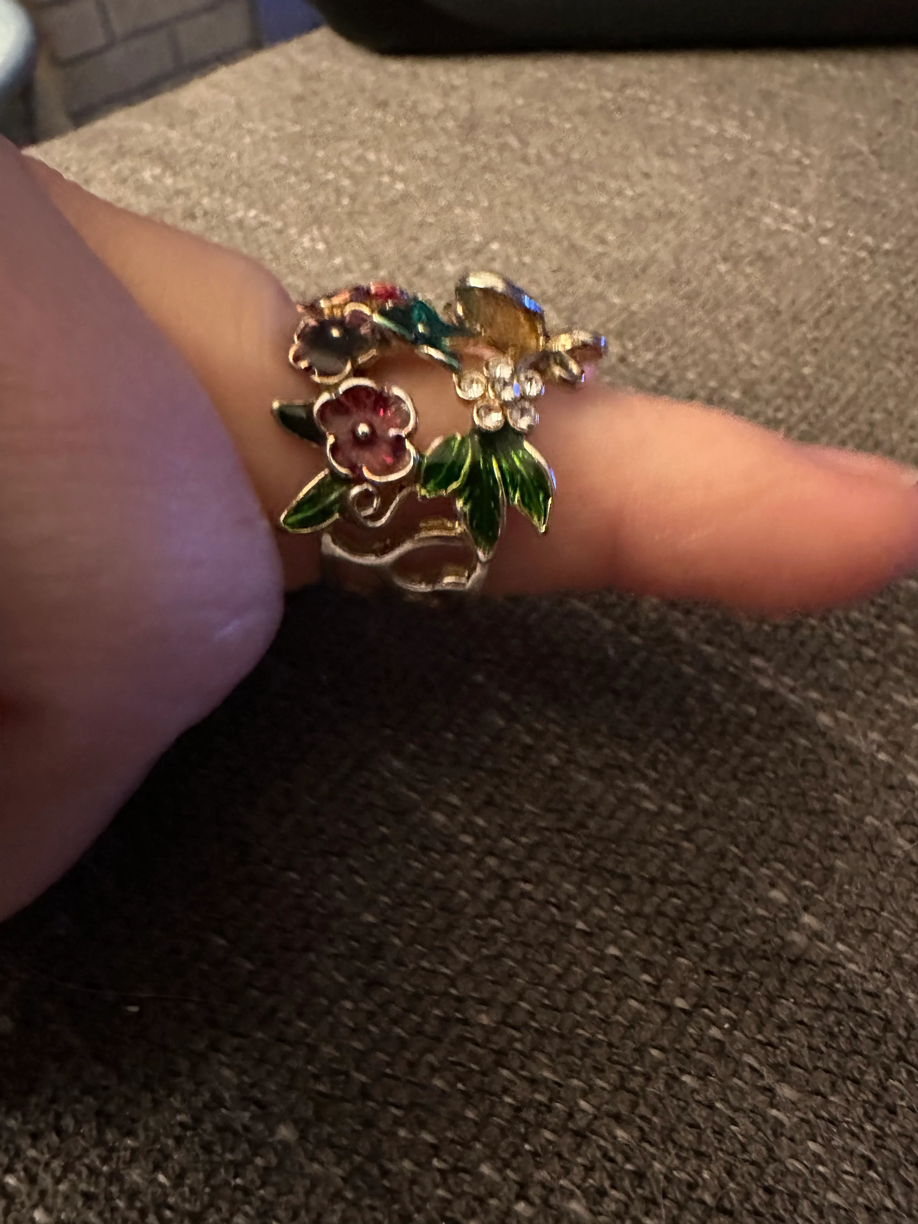 60s/70s Floral And Butterfly Enamel And Rhinestone Ring - Image 4