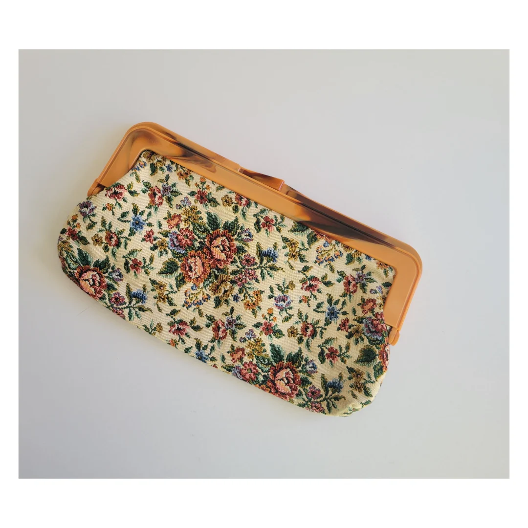 60s/70s Floral Embroidery Clutch Purse Handbag Purse - Image 3