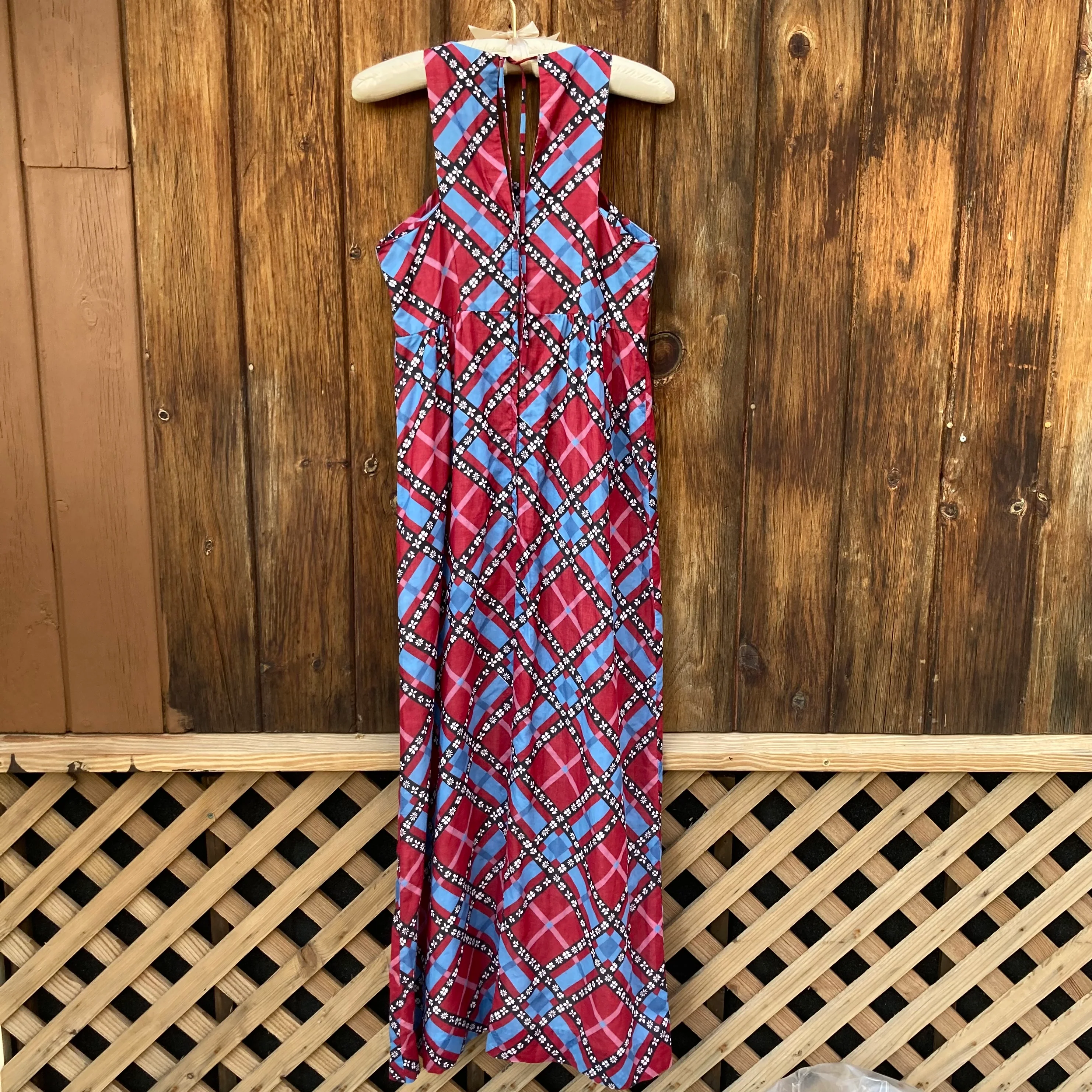 60s/70s Flower Power Cross Floral Hawaiian Maxi Dress By Tahiti Imports - Image 4