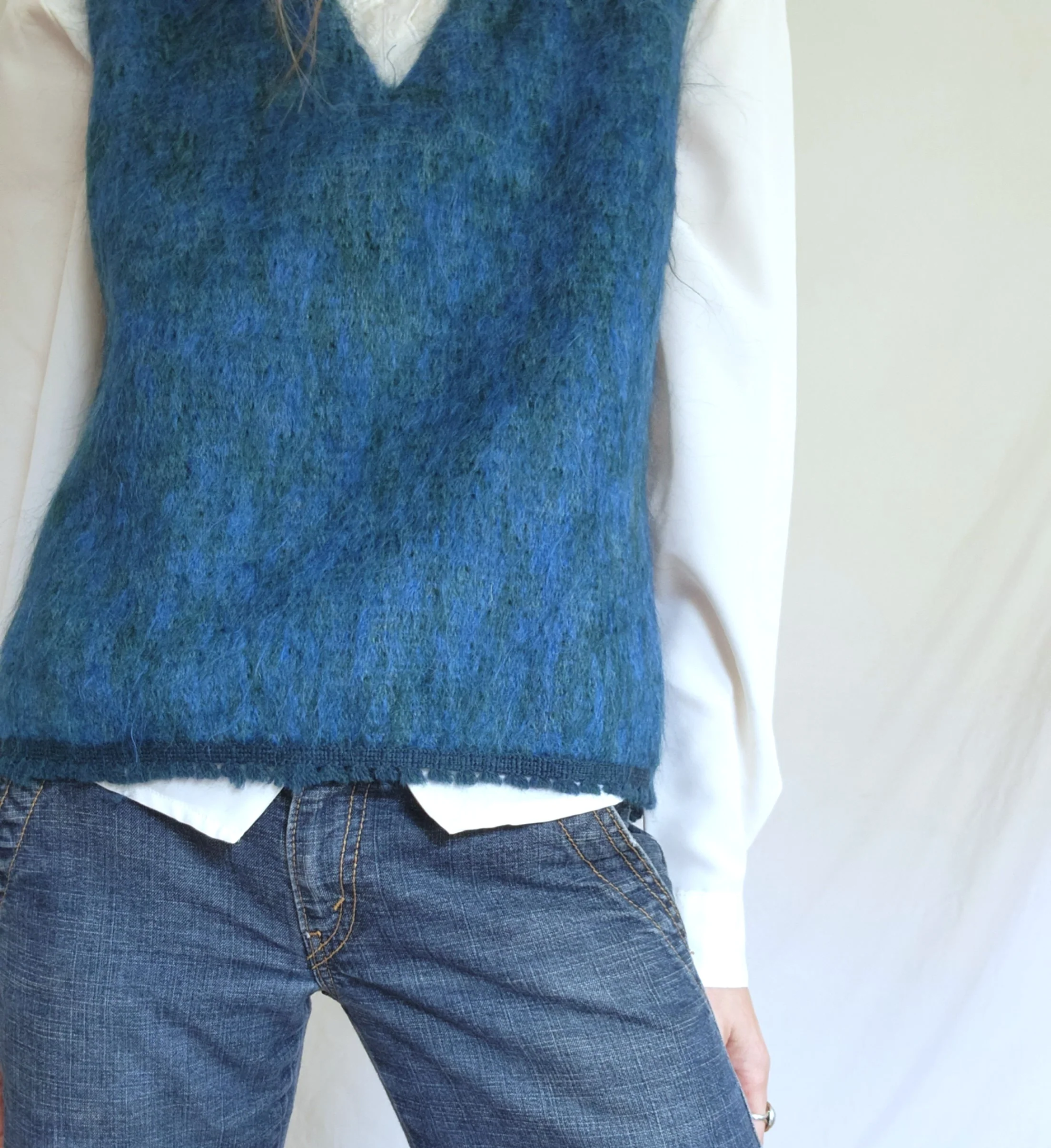 60s/70s Fuzzy Blue Mohair Sweater Vest Pullover Jumper By Andrew Stewart - Image 11