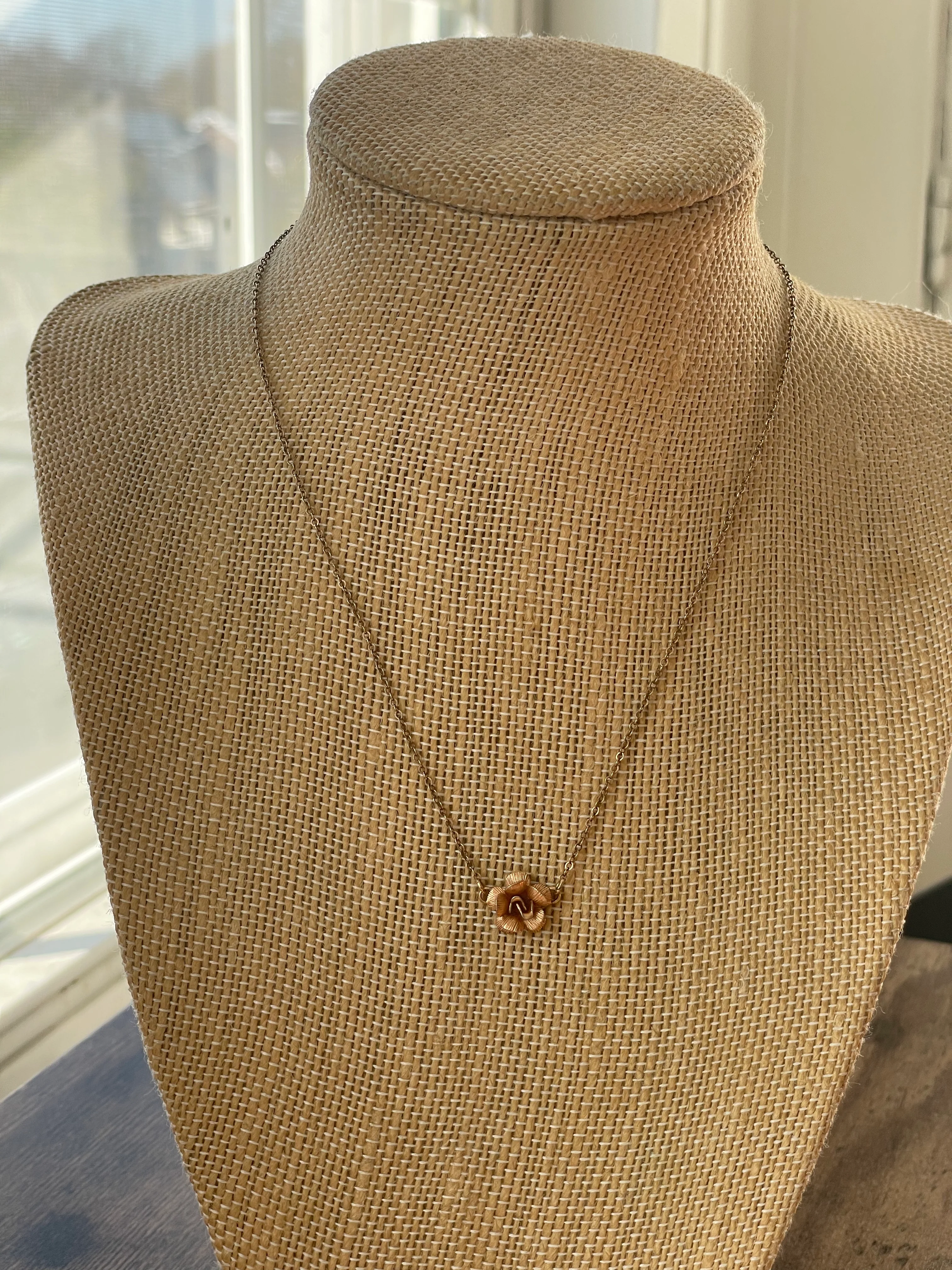 60s/70s Gold Filled Necklace With Rose Center Pendant By Krementz - Image 4