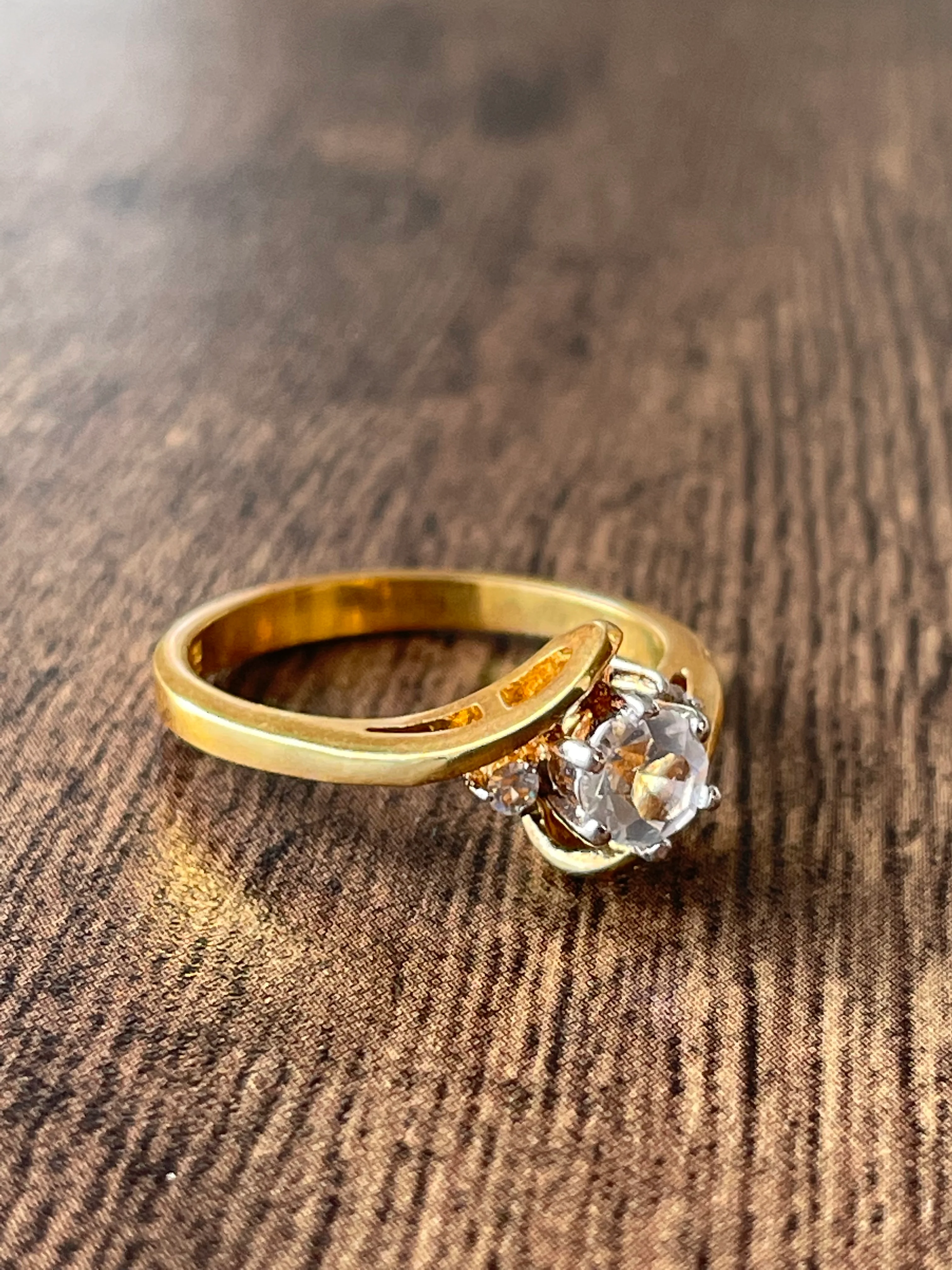 60s/70s Gold Plated Cz Engagement Style Cocktail Ring - Image 3