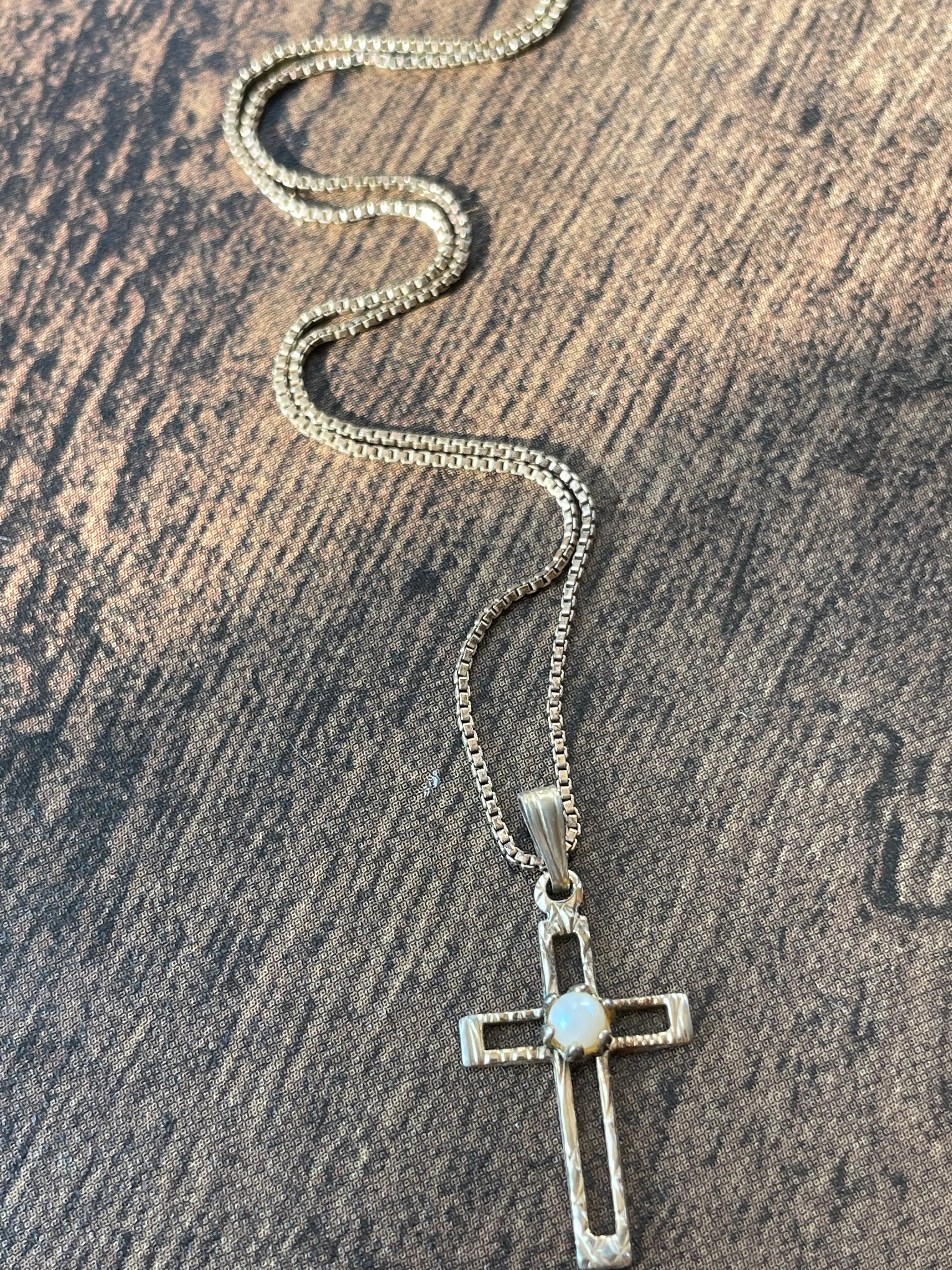 60s/70s Gold Vermeil Chain With Dainty Cross Pendant - Image 3