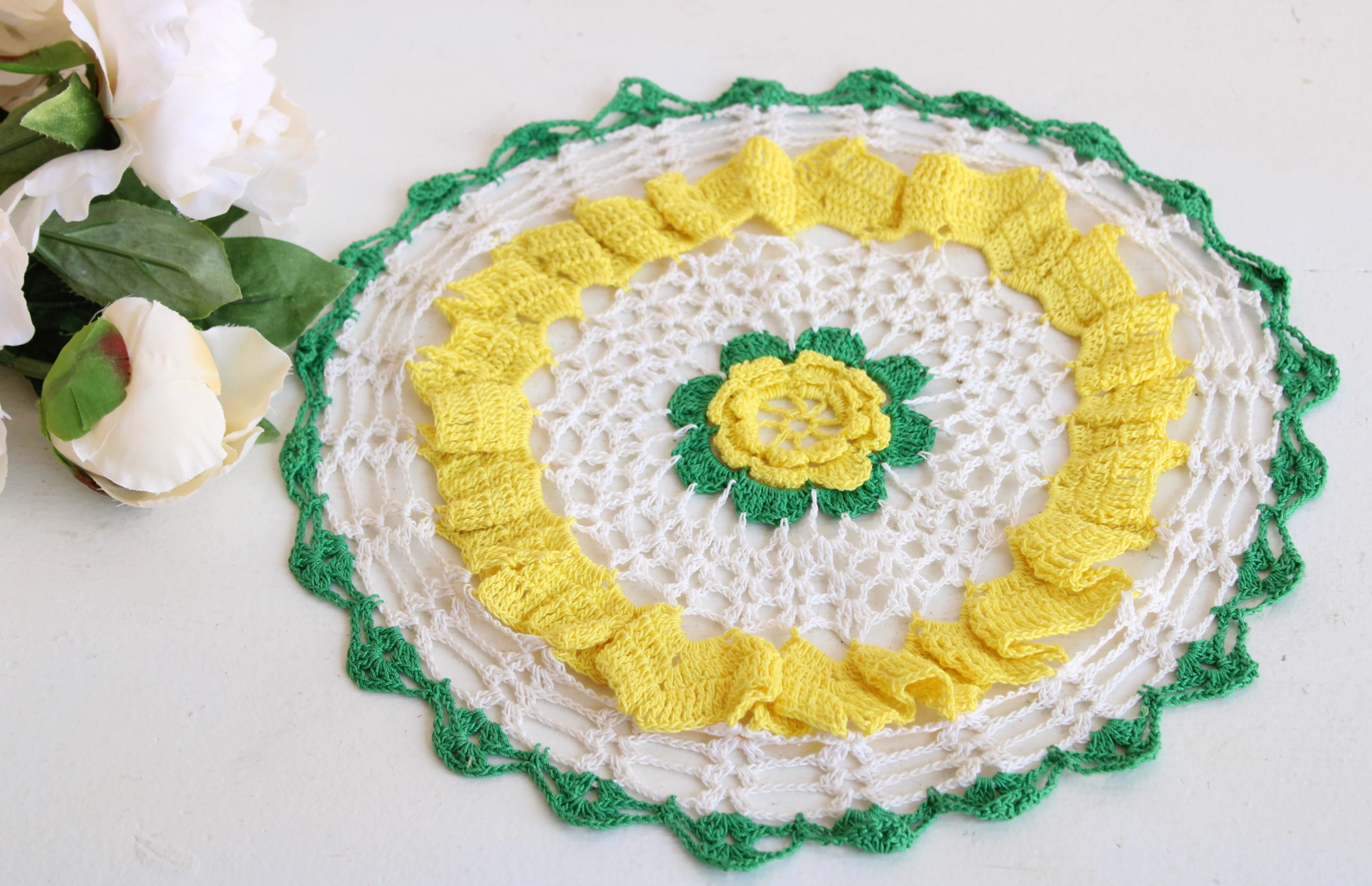 60s/70s Green And Yellow Round Crochet Doily - Image 4