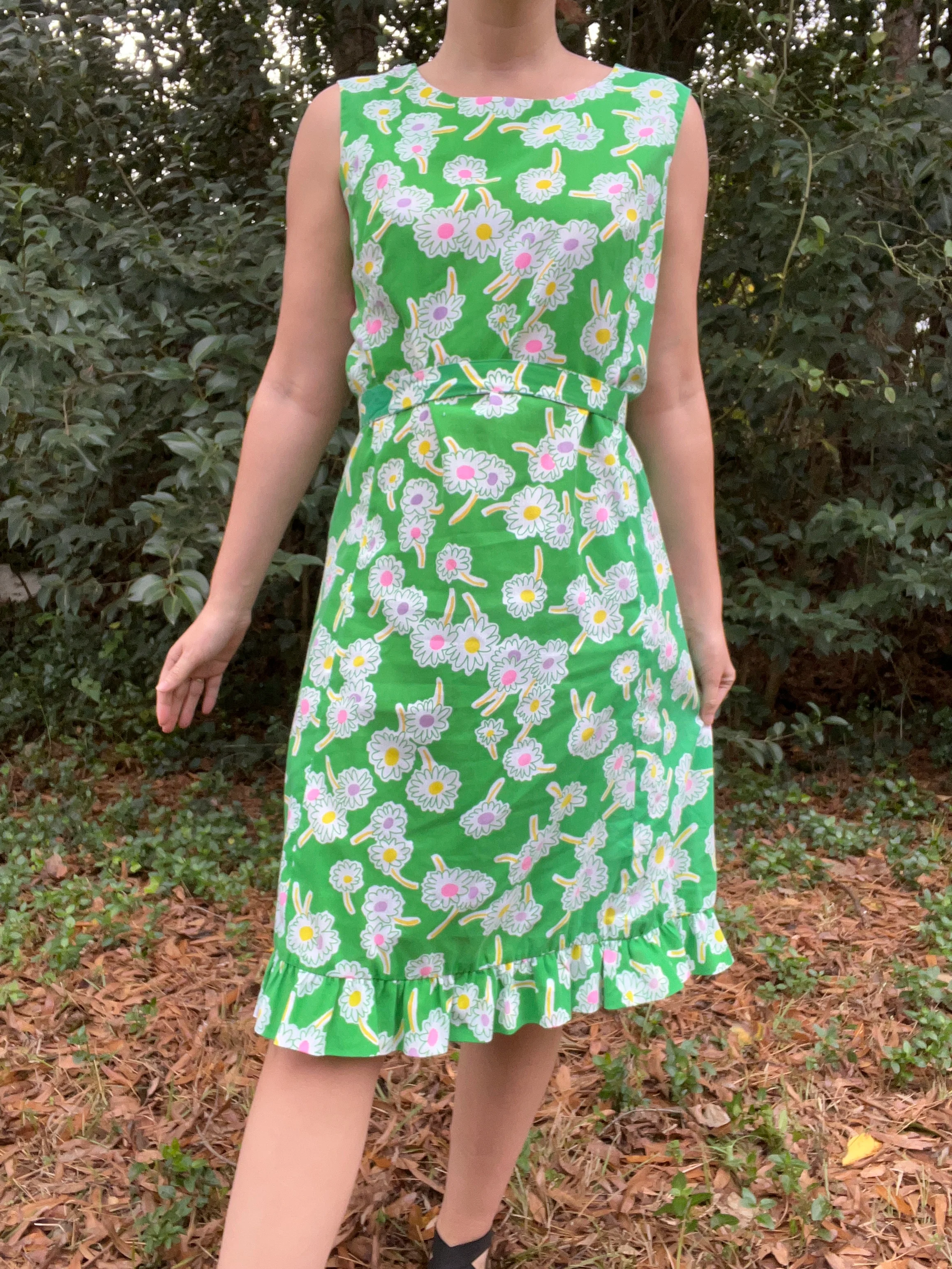 60s/70s Green Daisy Print Midi Dress By Tanner of North Carolina - Image 4