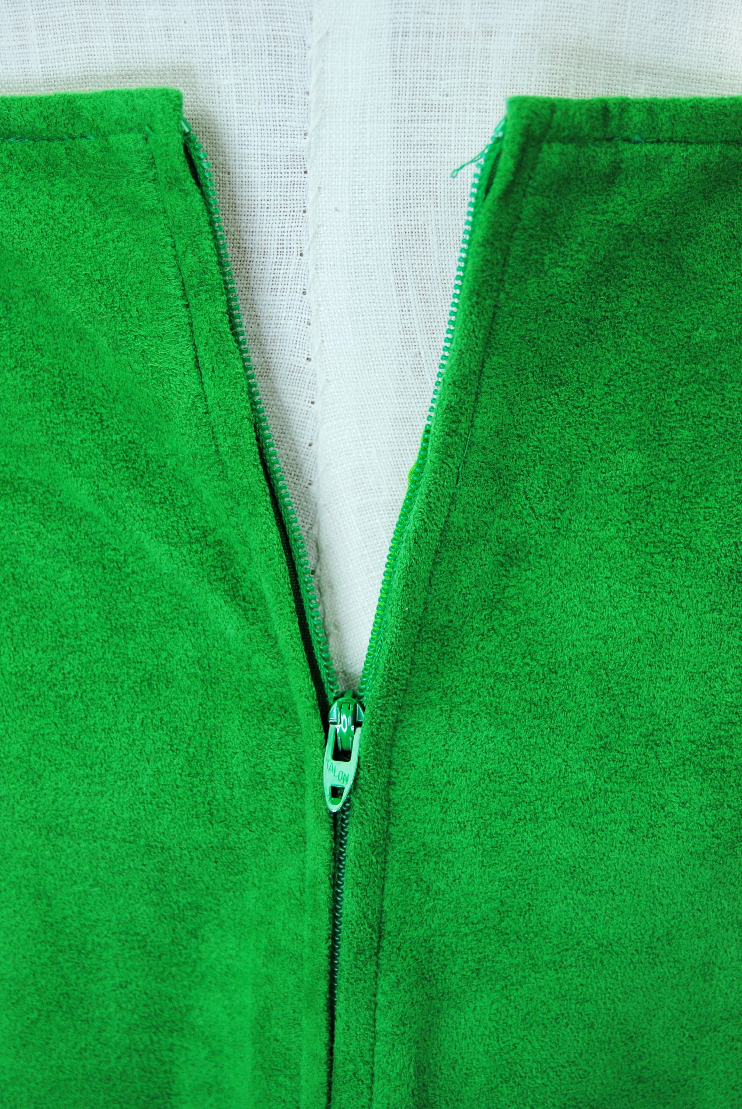 60s/70s Green Ultrasuede Mini Skort For Neiman Marcus By Leon Levin - Image 6