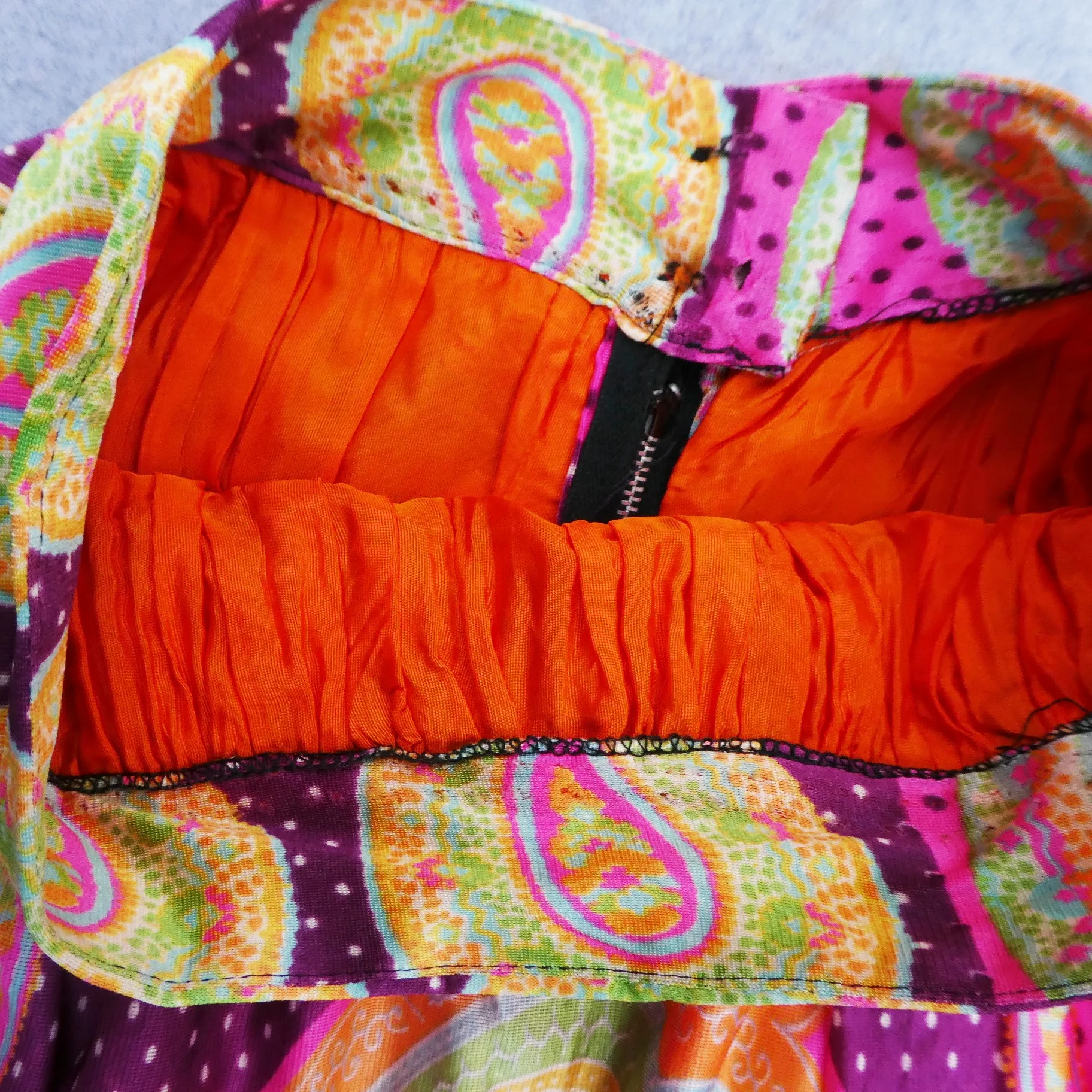60s/70s Groovy Boho Neon Paisley Maxi Skirt Lined Zip Back - Image 10