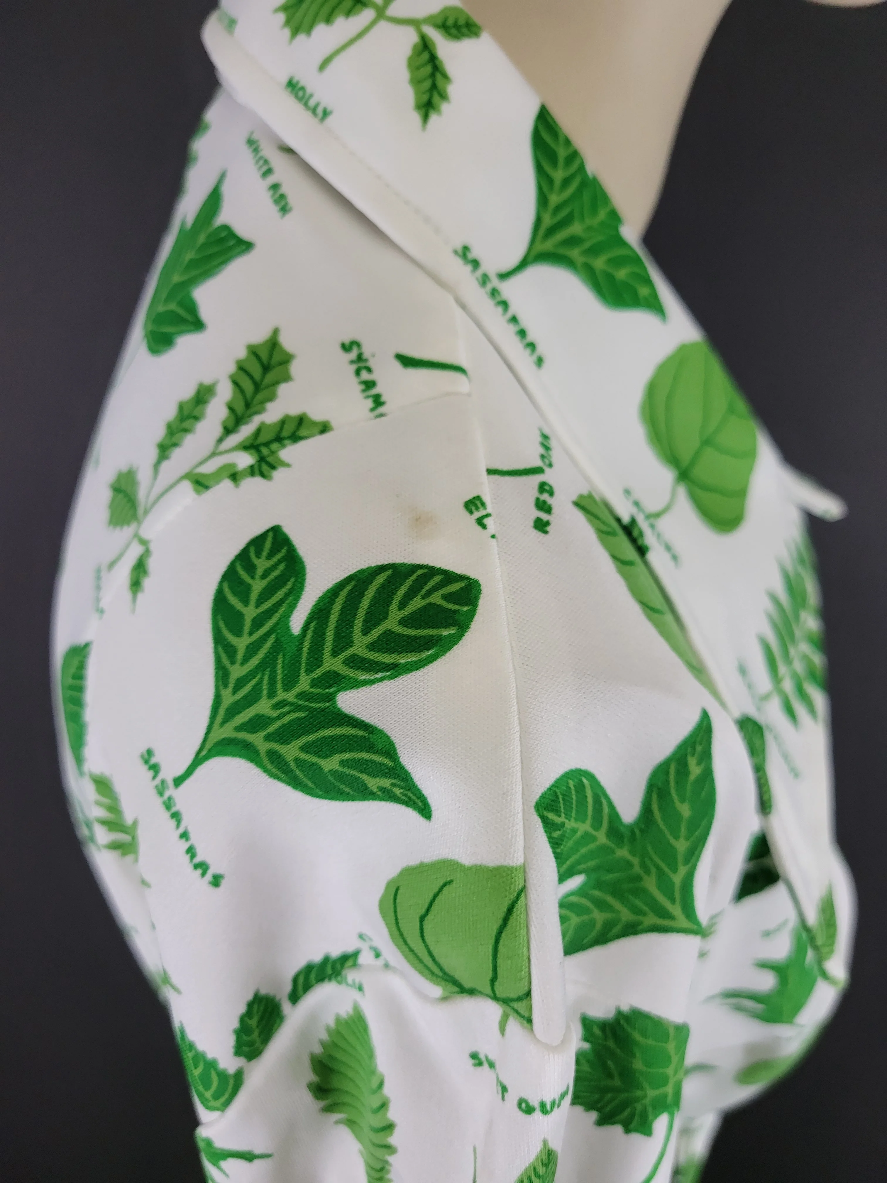 60s/70s Mod Long Sleeve Leaf Print Dagger Collar Dress By Serbin Designed by Muriel Ryan - Image 11