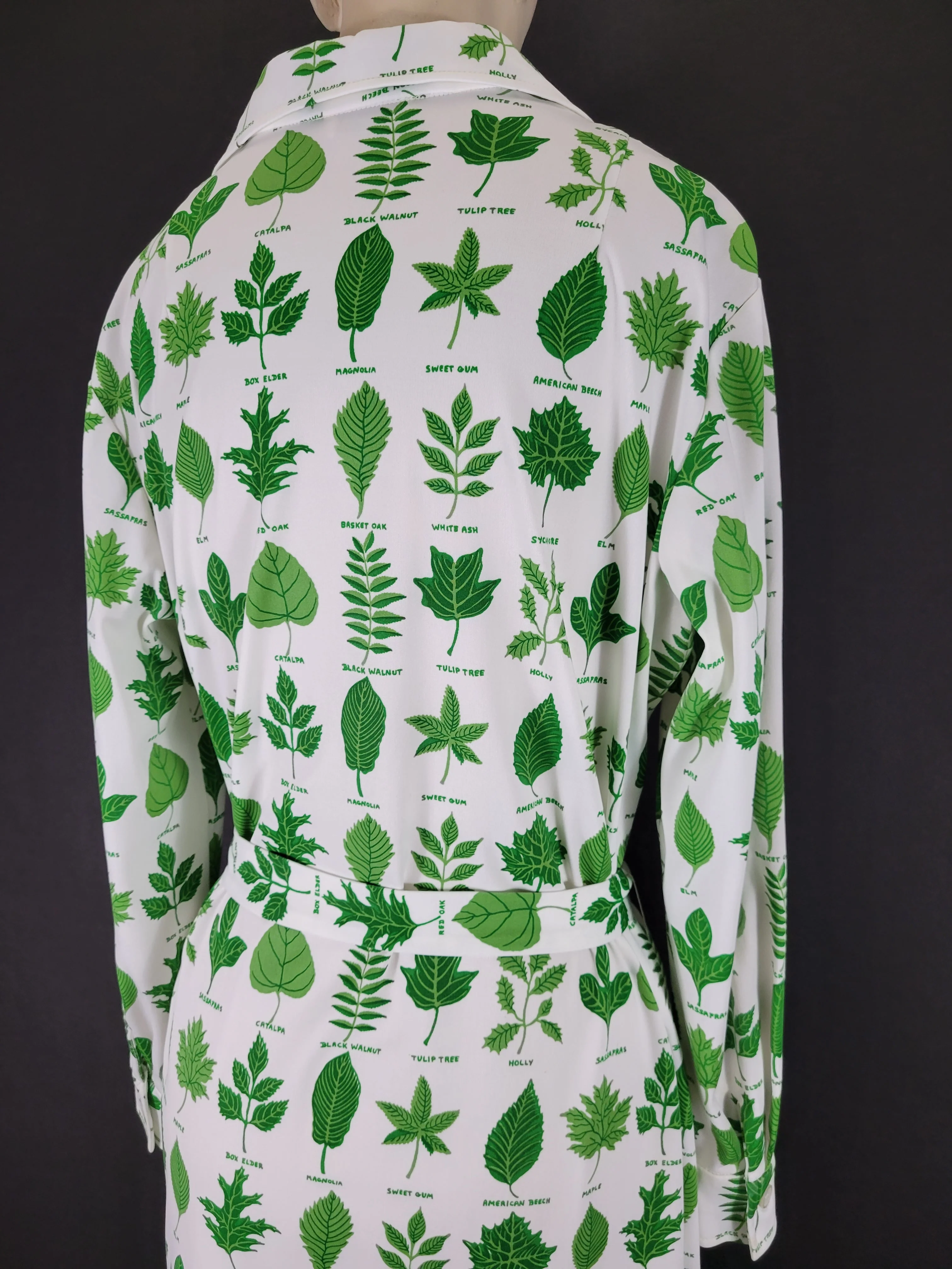 60s/70s Mod Long Sleeve Leaf Print Dagger Collar Dress By Serbin Designed by Muriel Ryan - Image 13