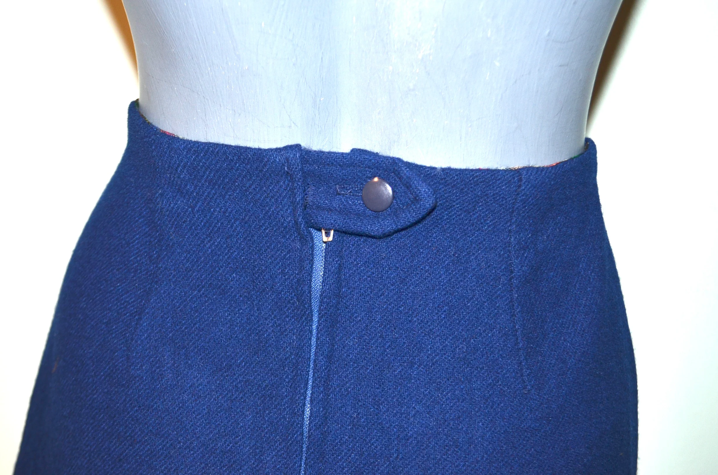 60s/70s Mod Military Mini Skirt. Navy Blue - Image 7
