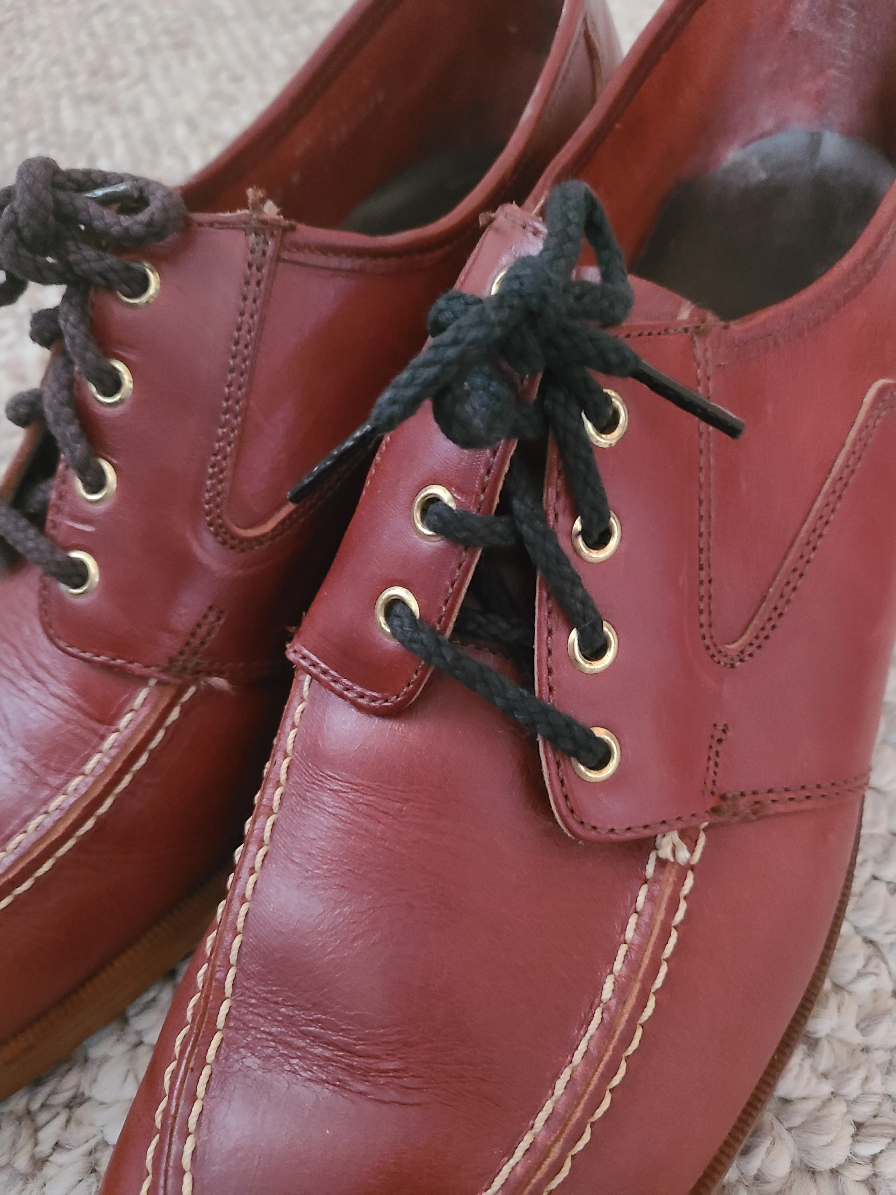 60s/70s New 12 Mens New Heeled Oxford Reddish Brown by Dexter - Image 5