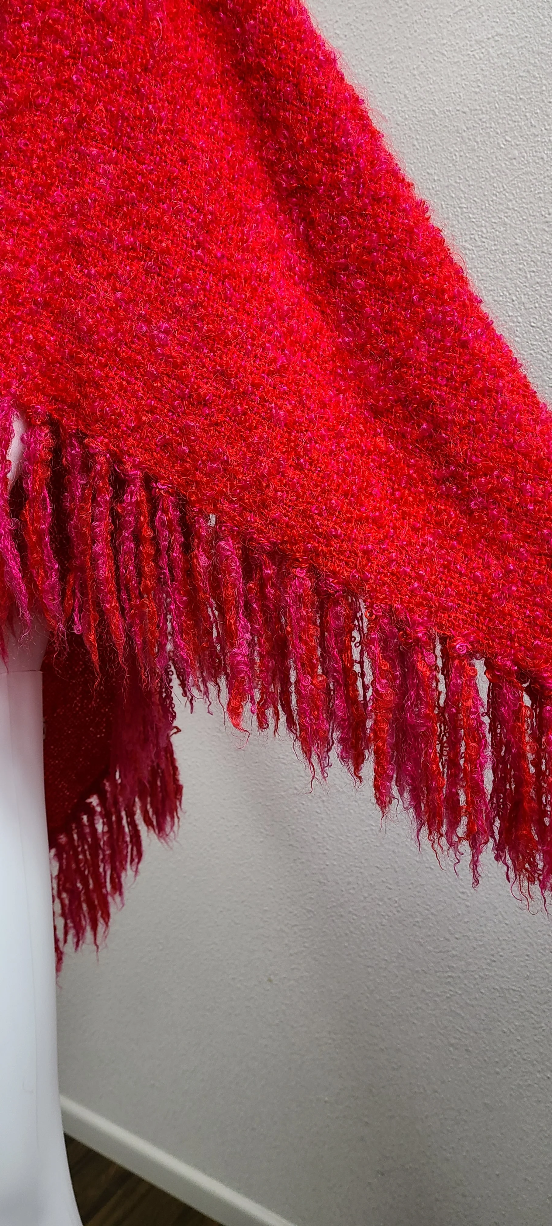 60s/70s Osfm Vintage Magenta Bouclé Fringe Poncho By Del Sol Inc - Image 4