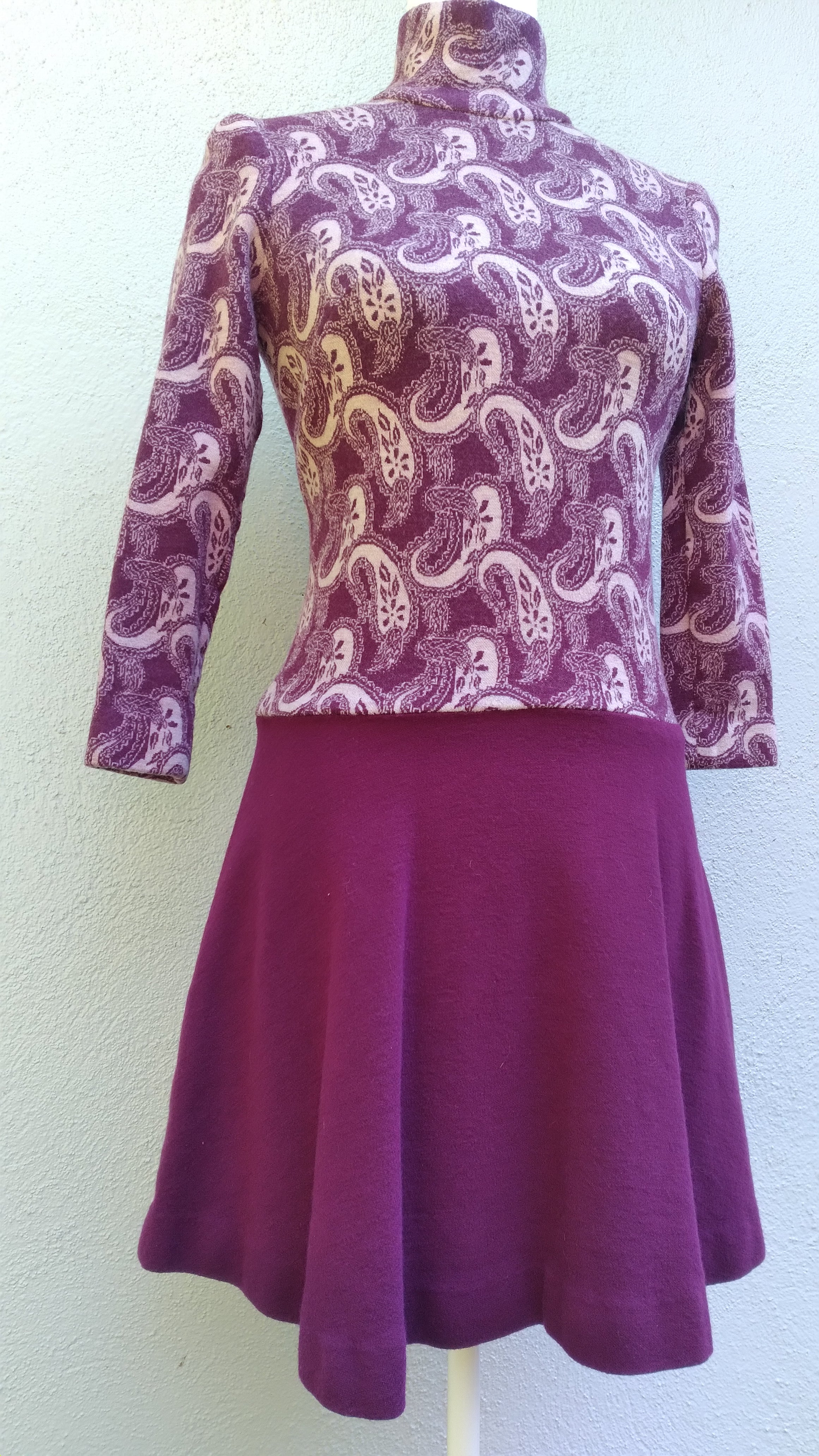 60s/70s Paisley Turtleneck Mod Mini Dress - Image 6