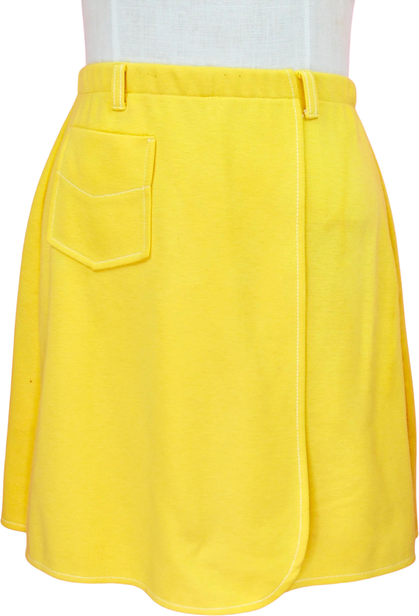 60s/70s Pale Yellow Skort With Pocket! By Jantzen