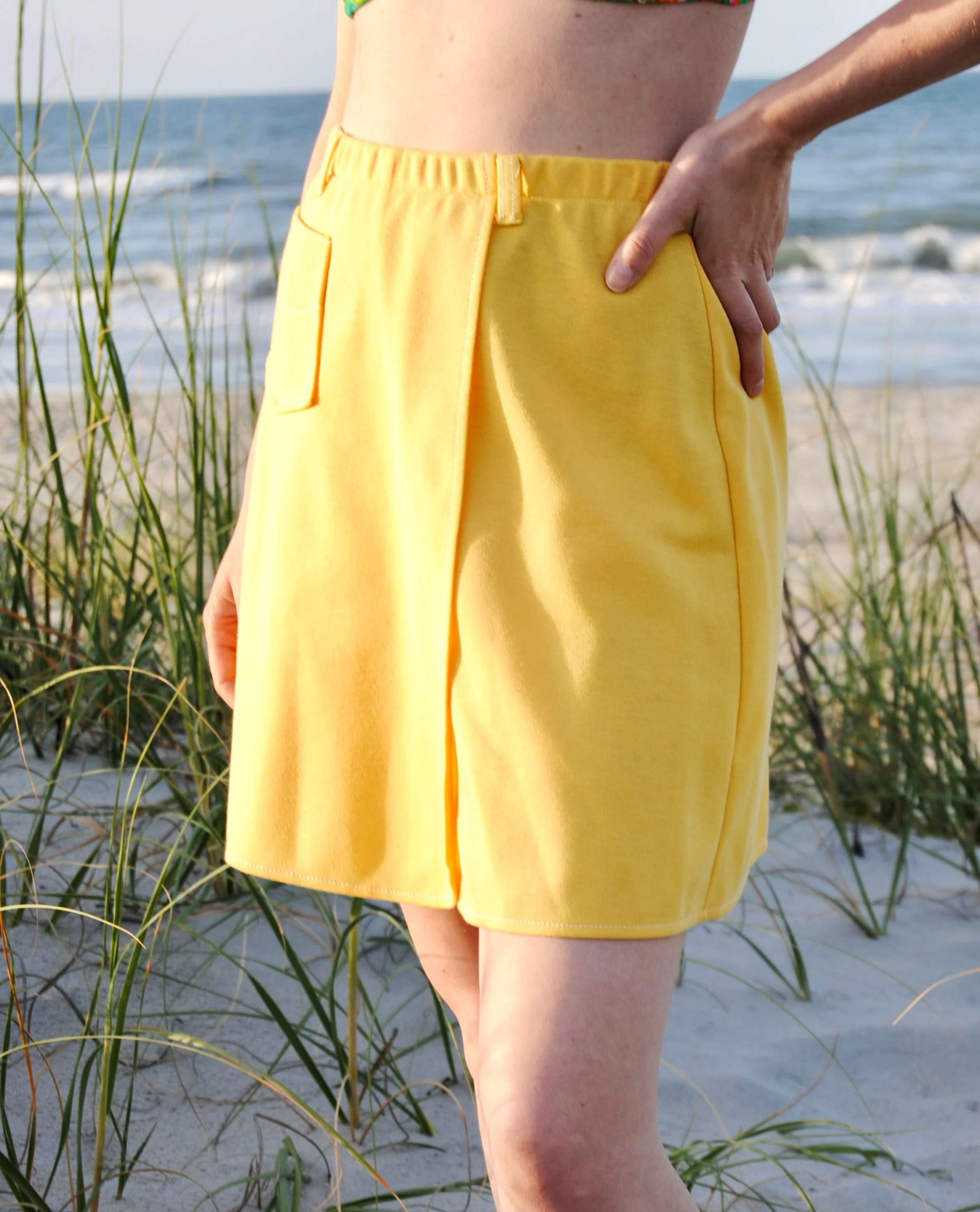 60s/70s Pale Yellow Skort With Pocket! By Jantzen - Image 5