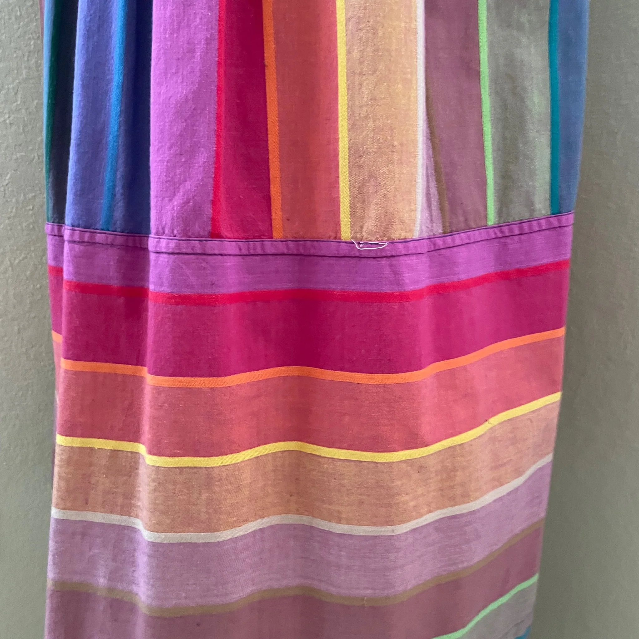 60s/70s Vintage Rainbow Maxi Dress Quilted Top Pockets Sm By Styled by Saybury - Image 5