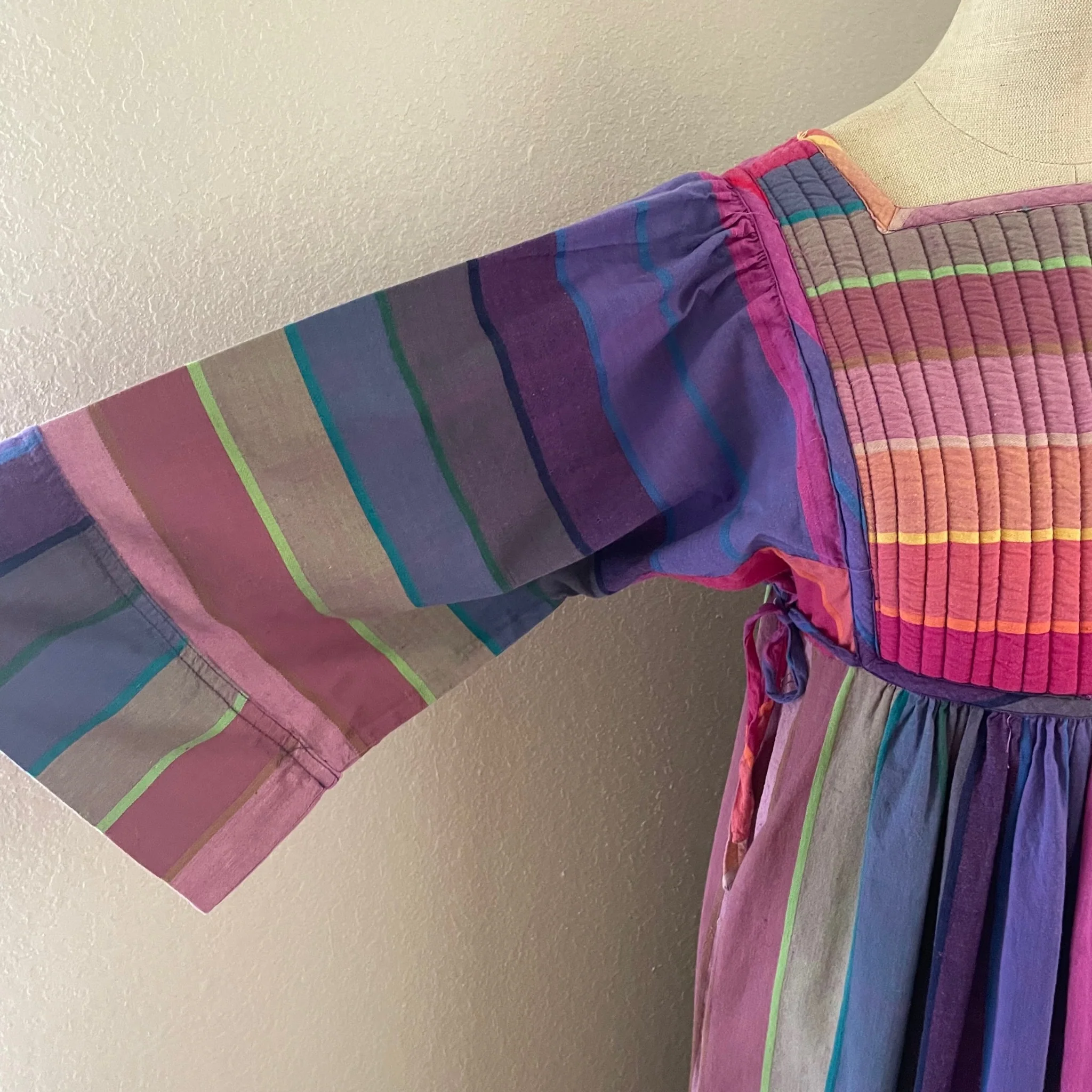 60s/70s Vintage Rainbow Maxi Dress Quilted Top Pockets Sm By Styled by Saybury - Image 6