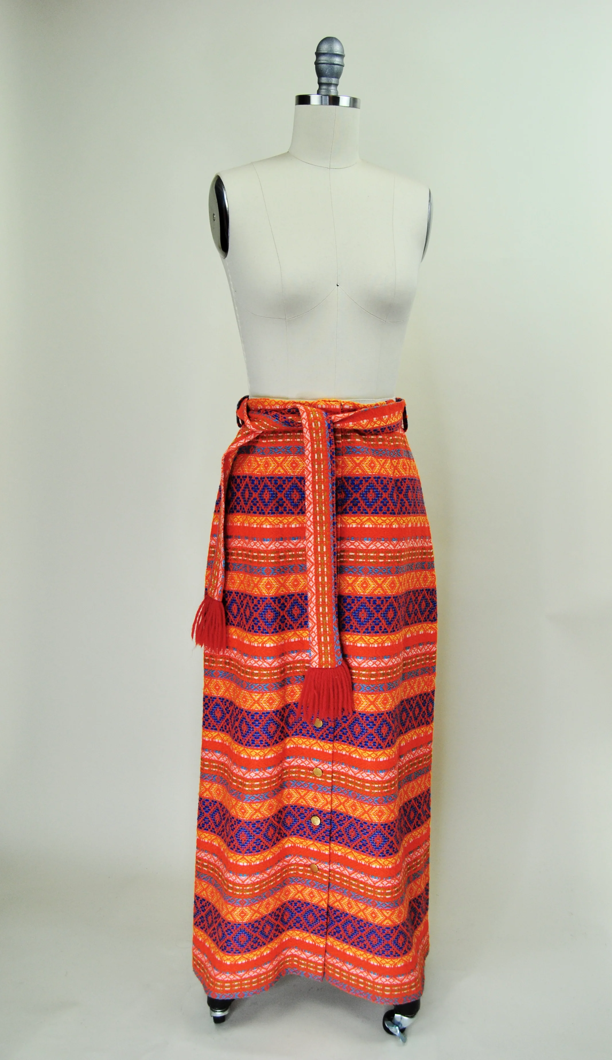 60s/70s Rare Orange Woven Knit Midi Skirt With Fringe Belt - Image 11