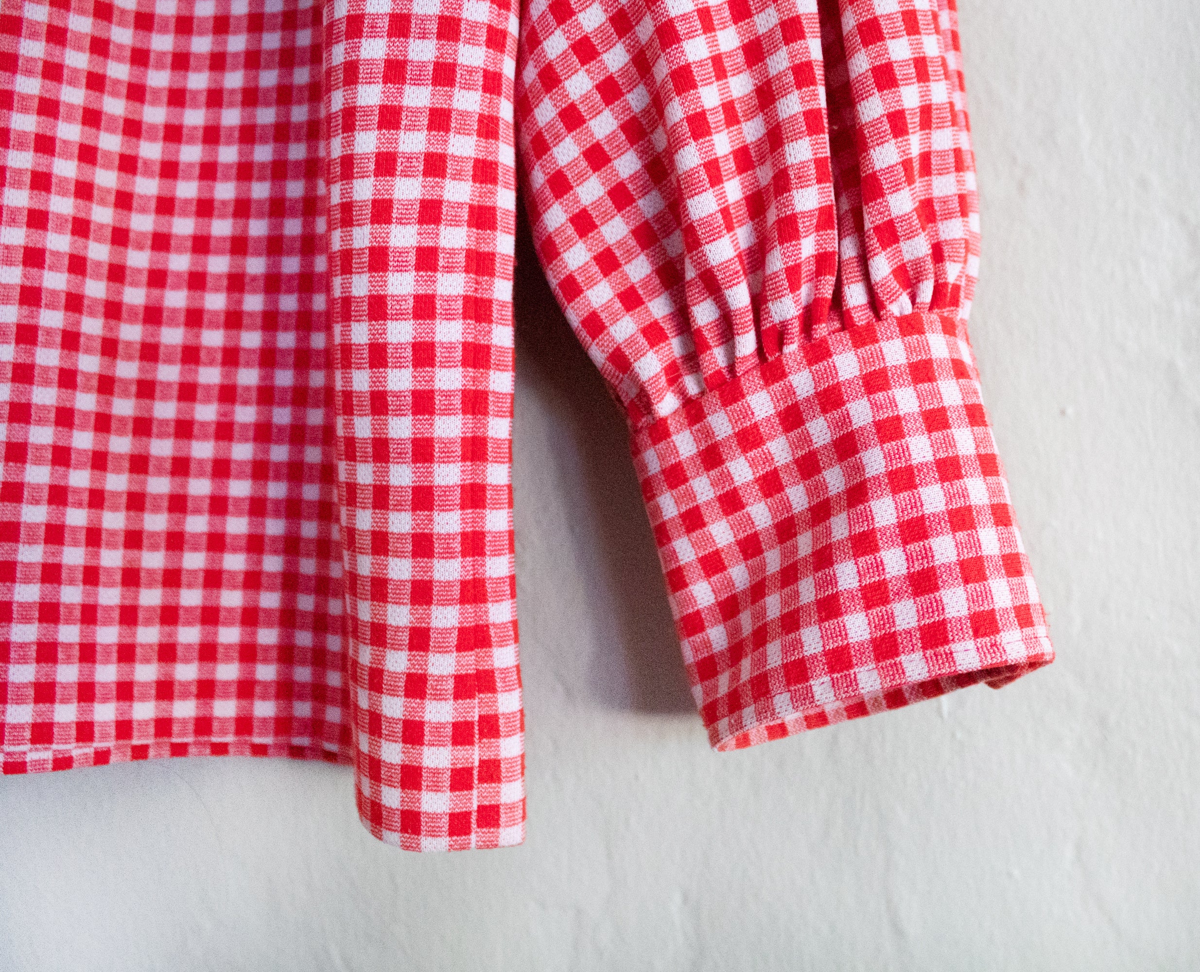 60s/70s Red White Checkered Button Up Blouse Small - Image 6