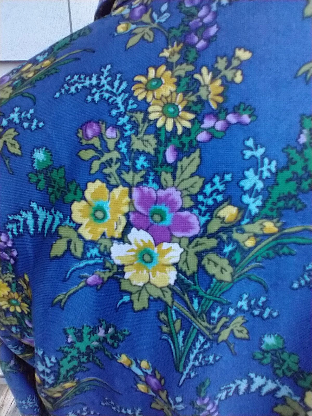 60s 70s Retro Daggar Collar Disco Shirt Blue Floral Button Up Women's Blouse Small by Ms Limited - Image 8