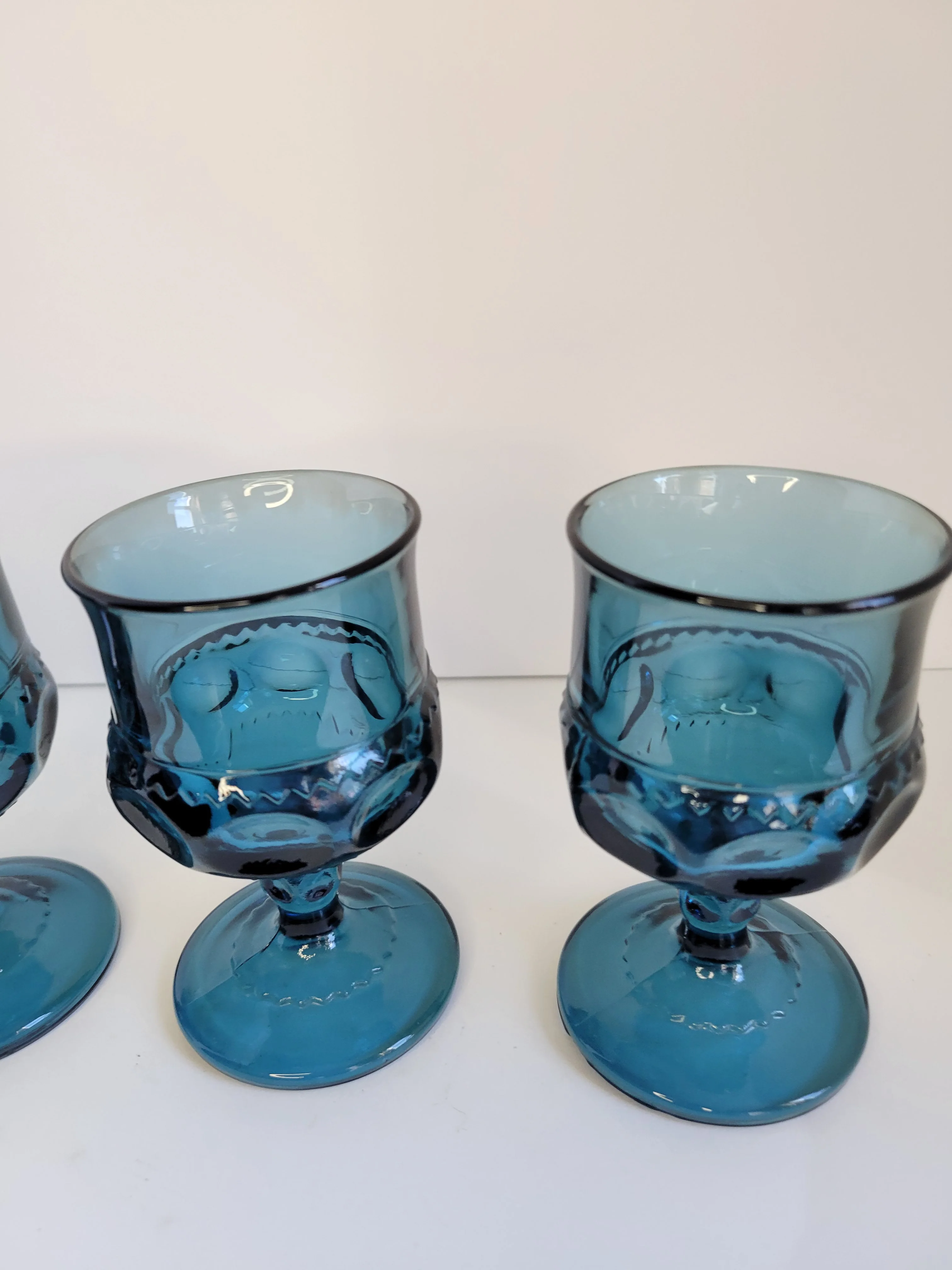 60s/70s Set Of 4 Tiara Imperial Crown Blue Glass By Imperial - Image 4