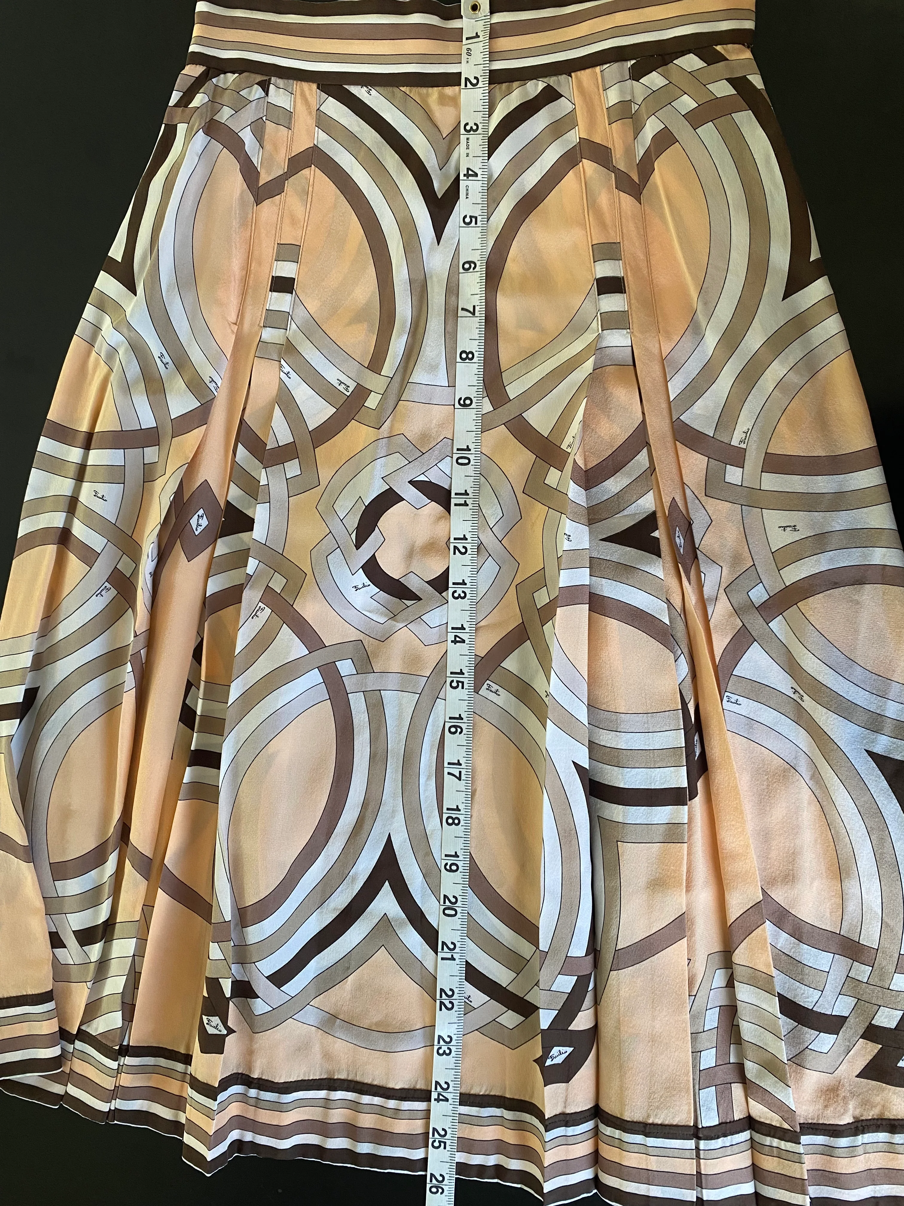 60s/70s Silk Skirt Set With Scarf By Emilio Pucci - Image 12