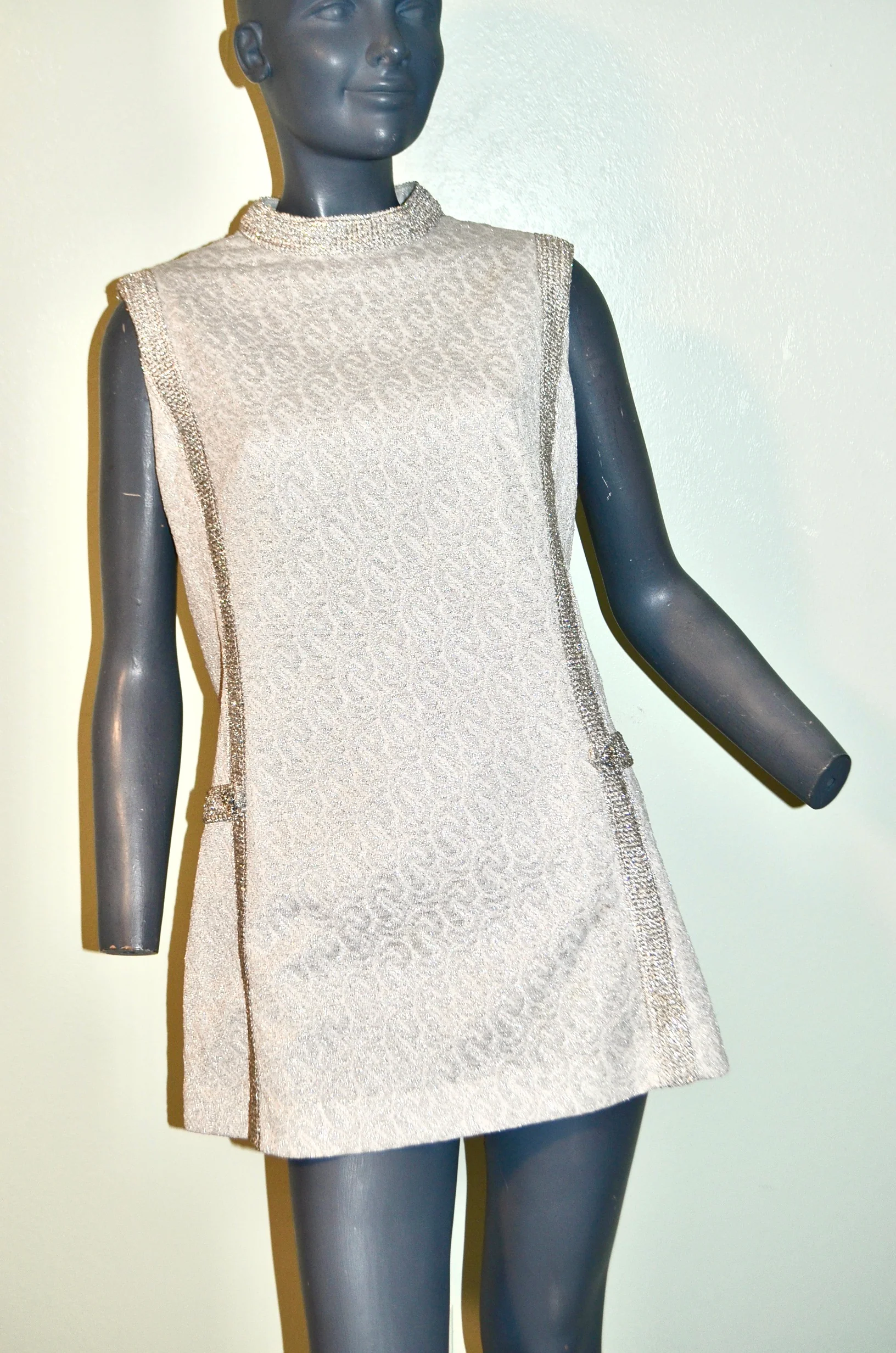 60s/70s Silver Mod Mini Shift Dress Rhinestone Buttons - Image 5